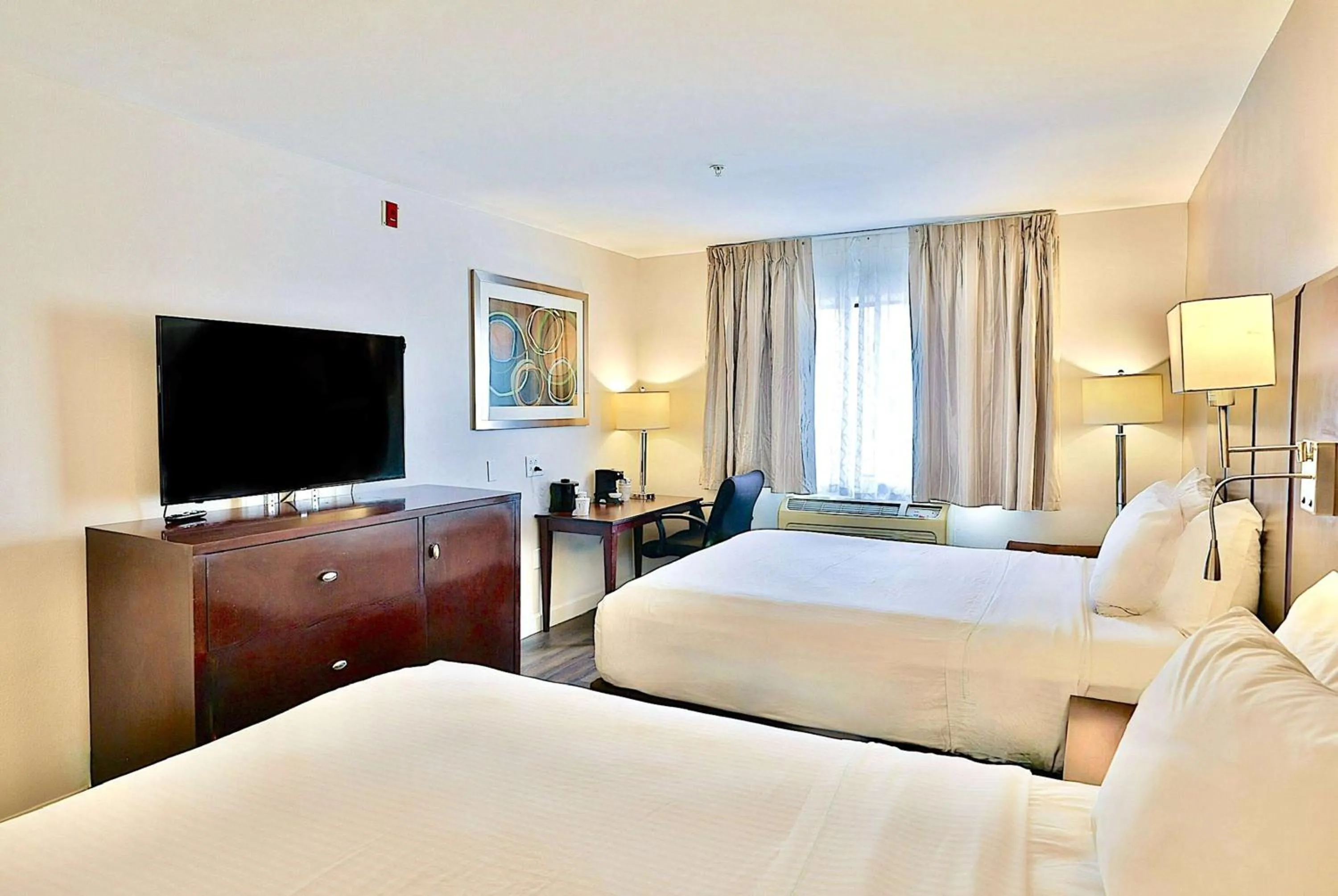 Photo of the whole room, Bed in Baymont by Wyndham Tucson Airport