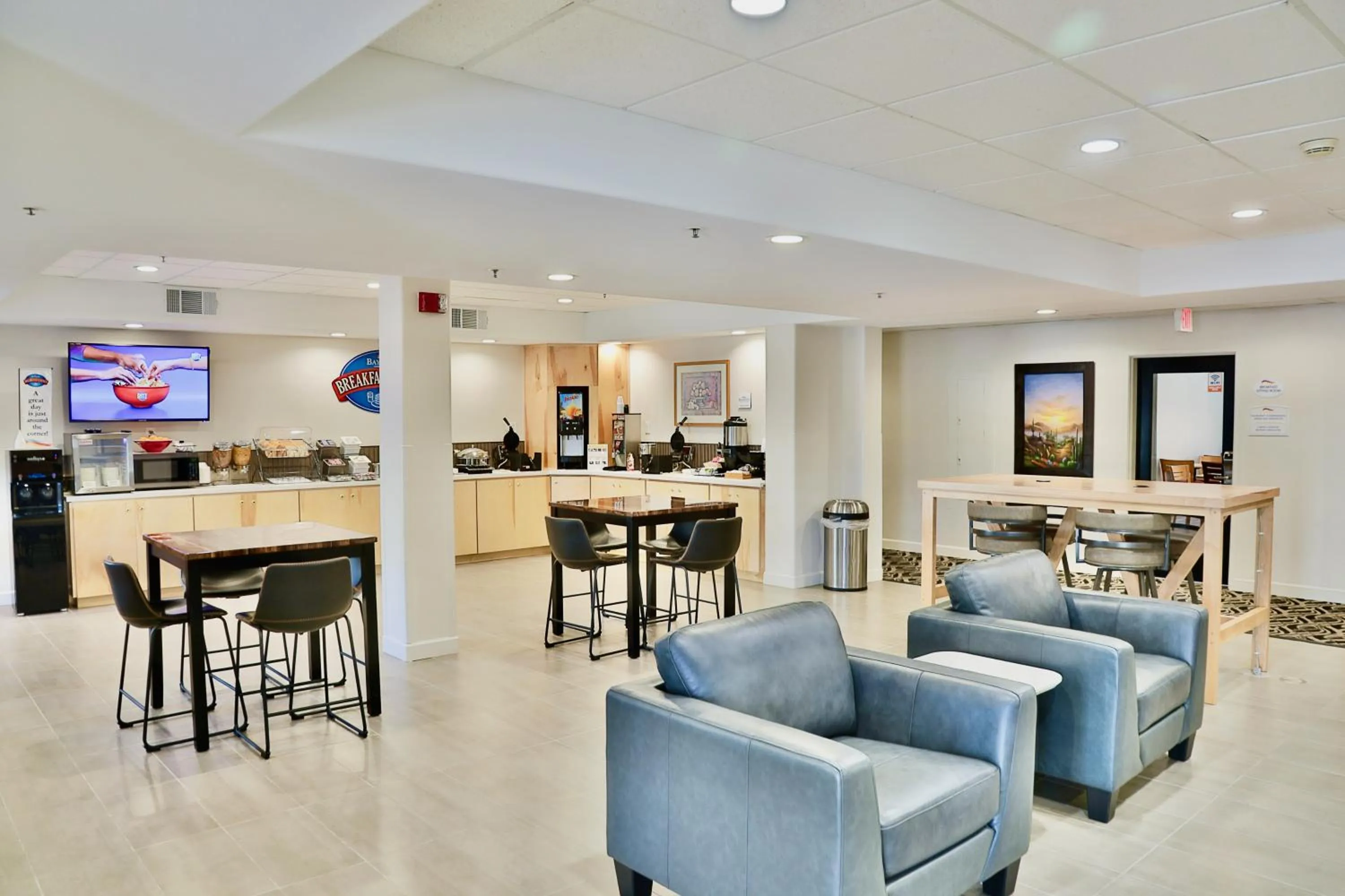 Breakfast in Baymont by Wyndham Tucson Airport