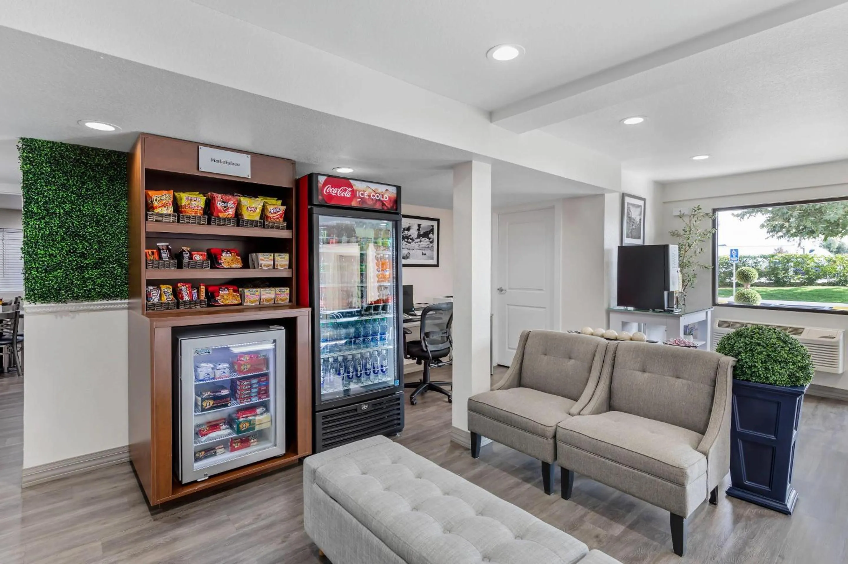 Other in Hillstone Inn Tulare, an Ascend Collection Hotel