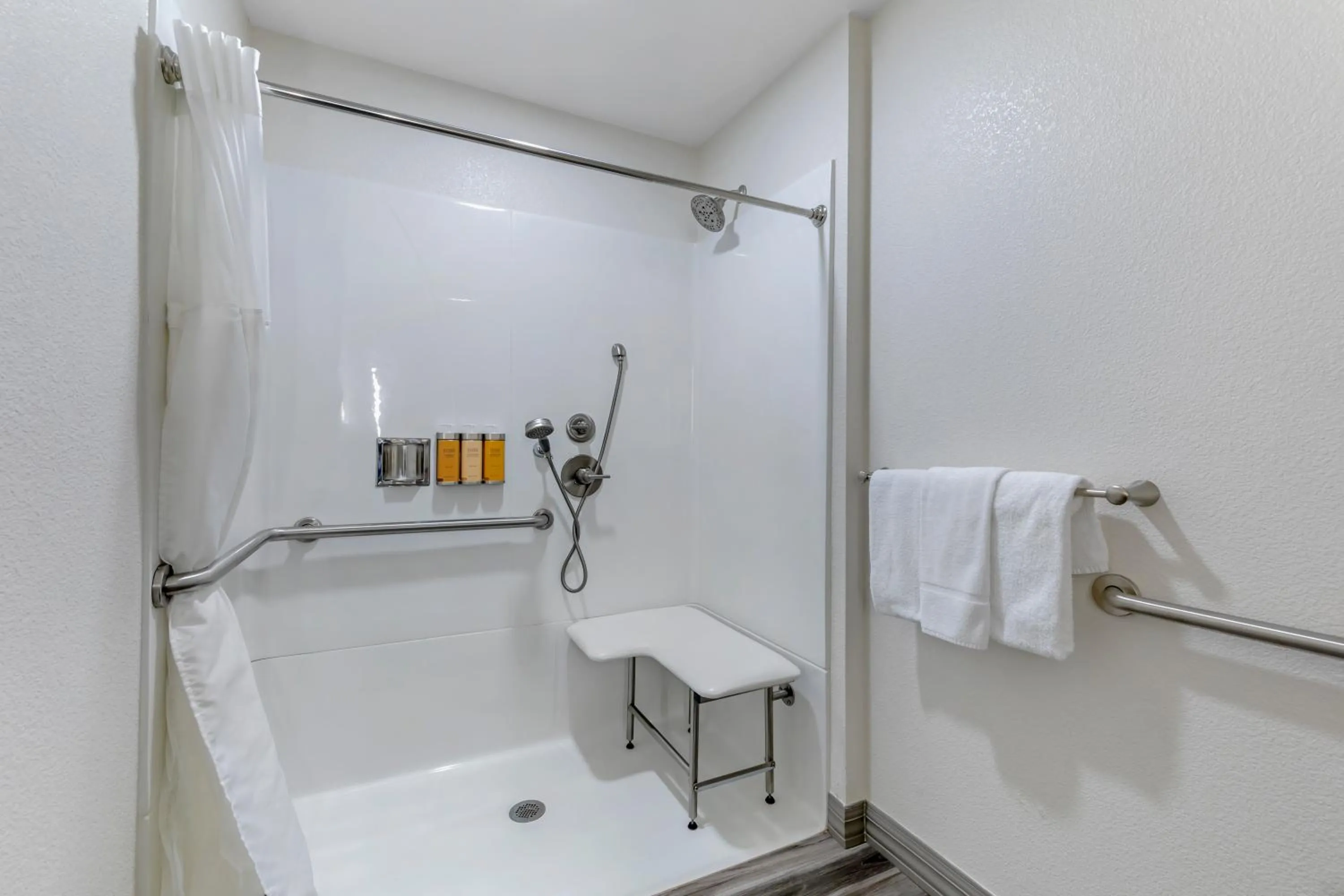 Hillstone Inn Tulare, an Ascend Collection Hotel