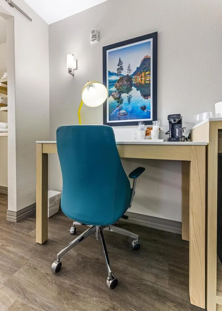 Hillstone Inn Tulare, an Ascend Collection Hotel