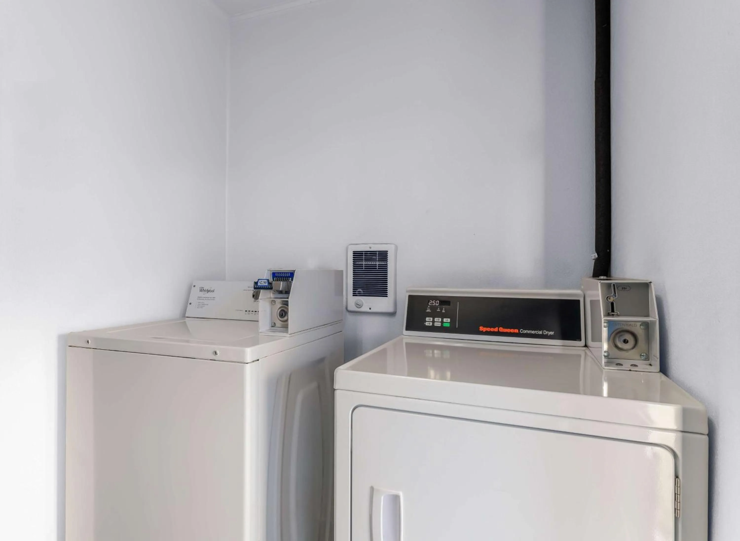 laundry in Studio 6 Suites Flagstaff AZ