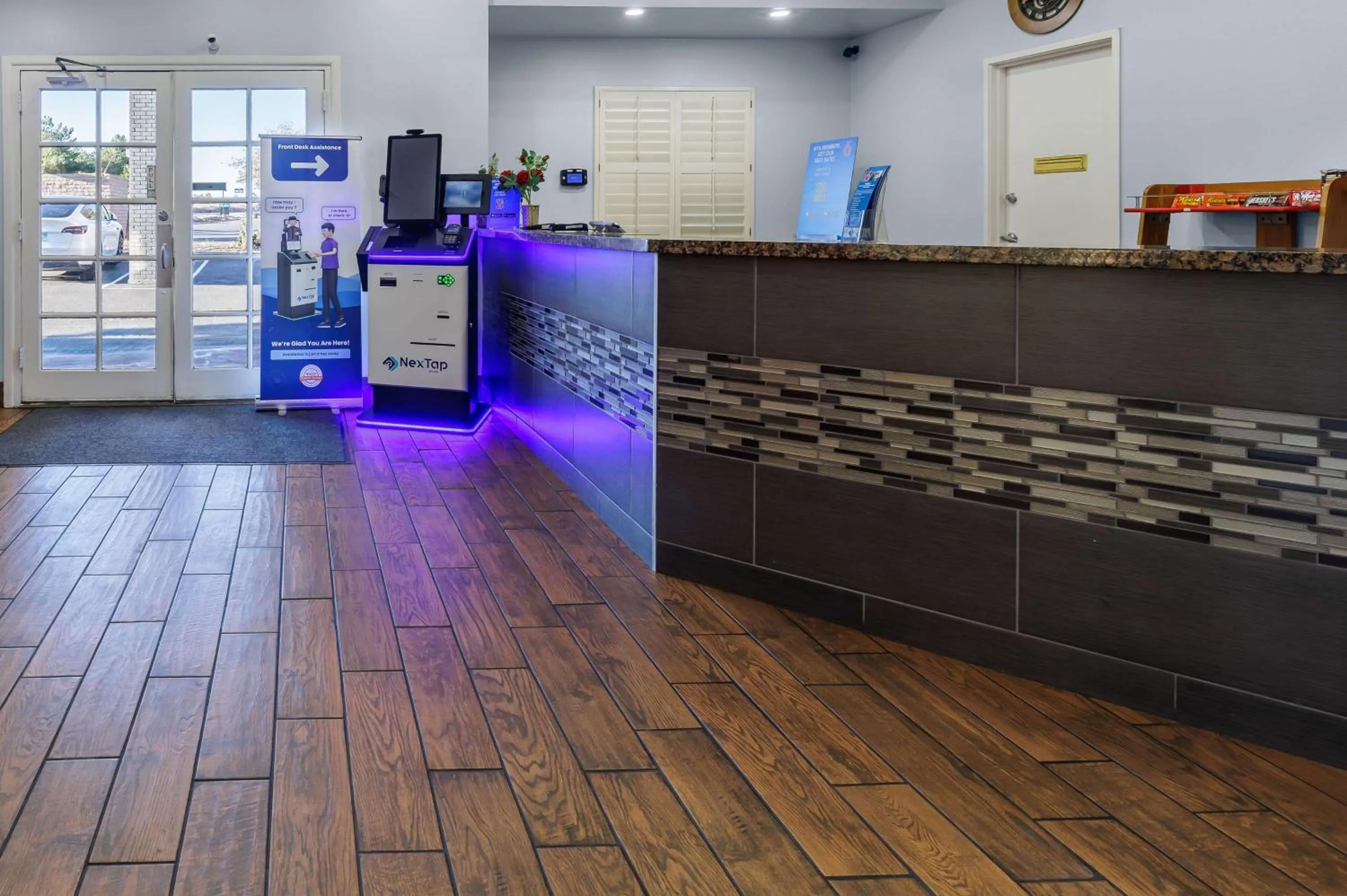 Lobby or reception in Studio 6 Suites Flagstaff AZ