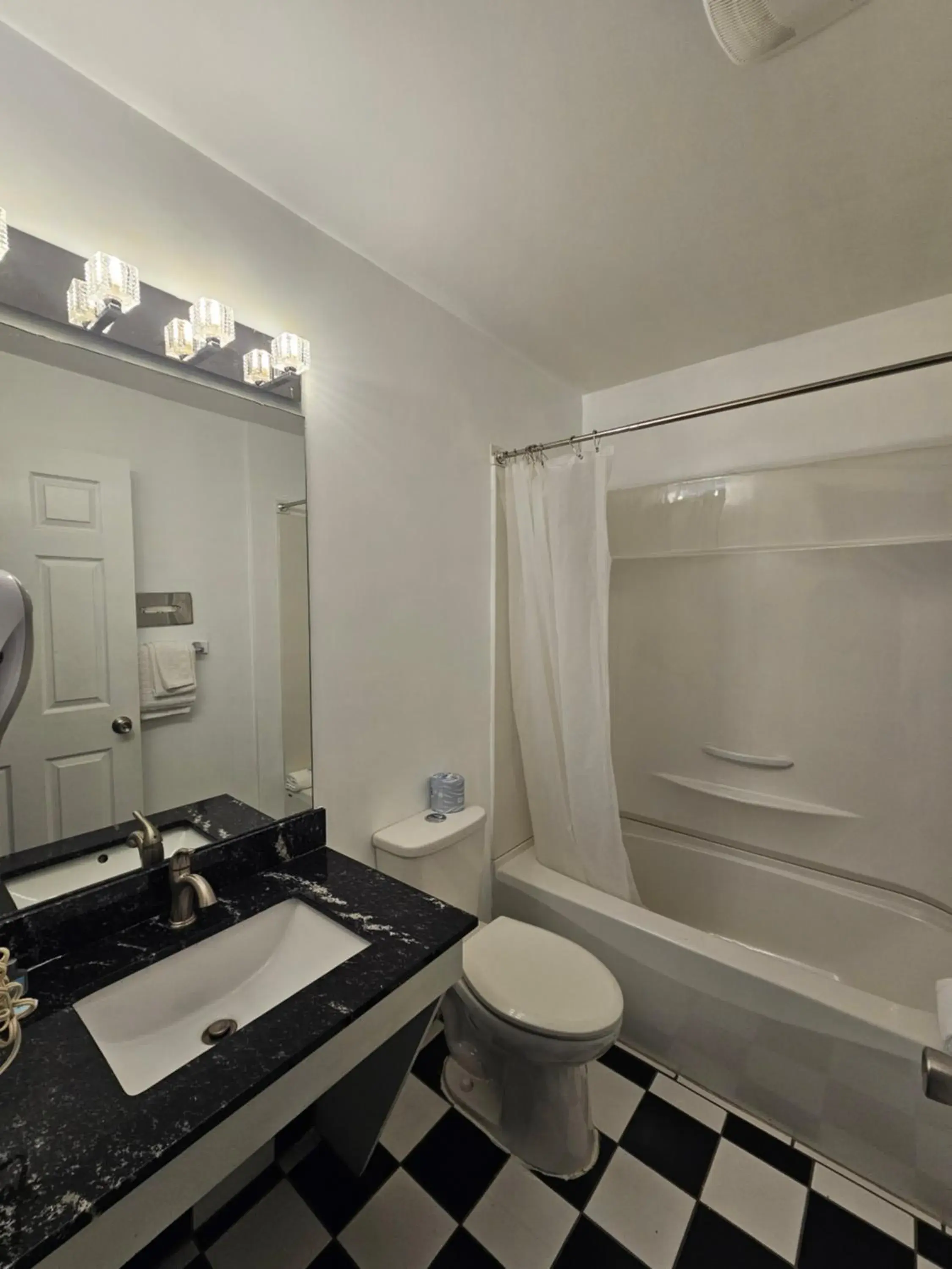 Deluxe Double or Twin Room in Harbour Light Motel Deluxe Double or Twin Room in Harbour Light Motel