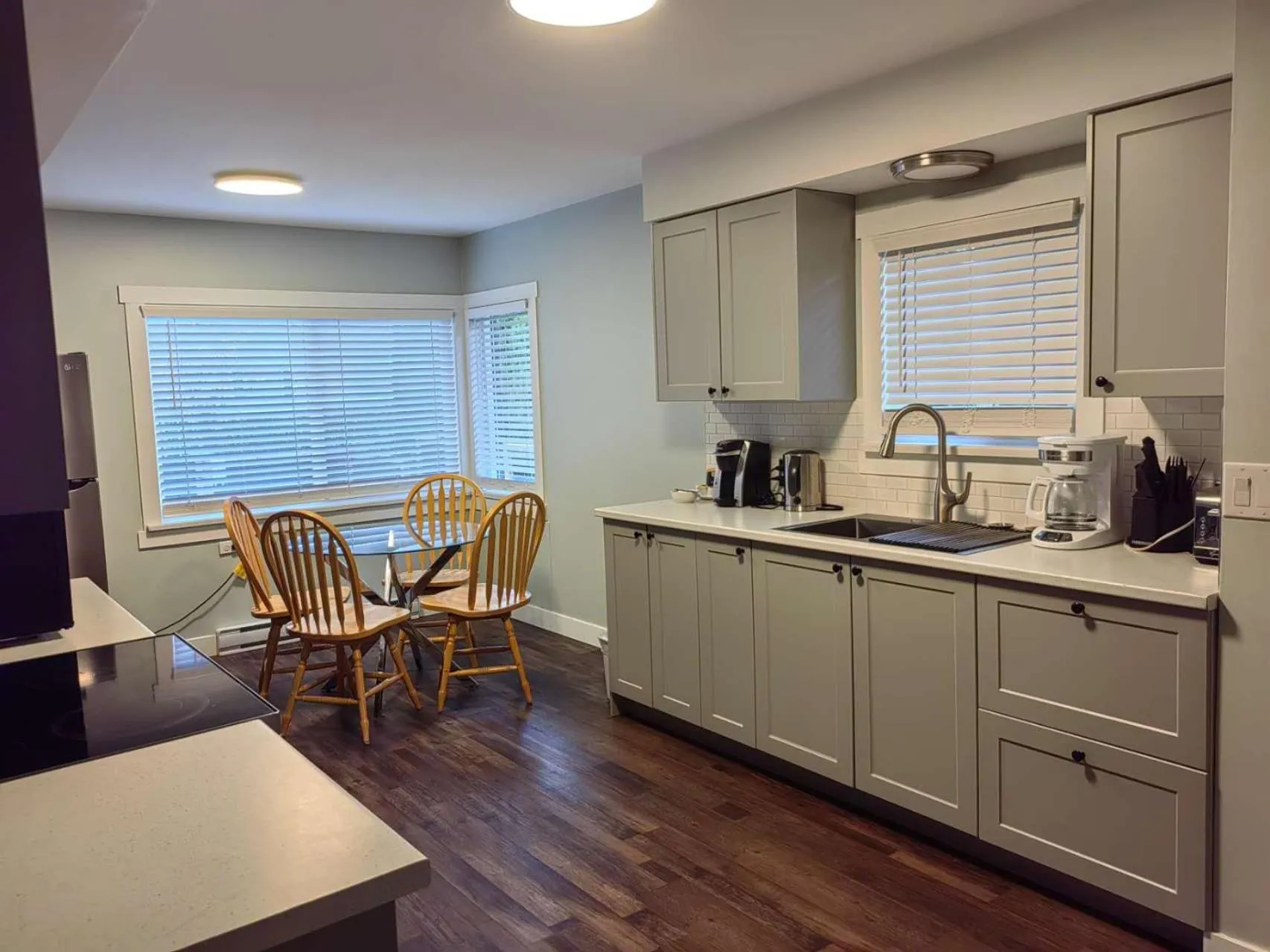 Coffee/tea facilities in Harbour Light Motel