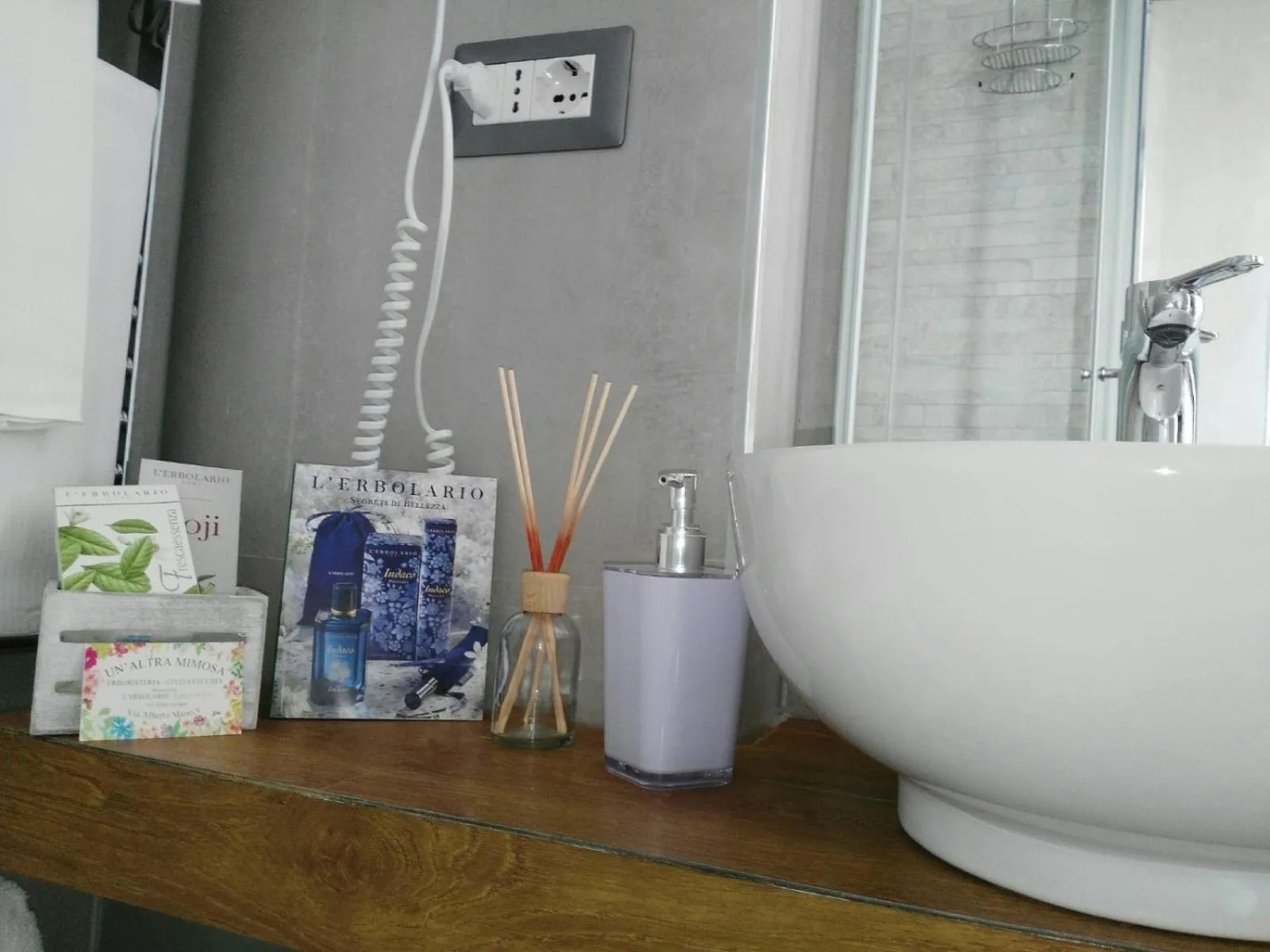 Bathroom in Il BorGhetto Guest House