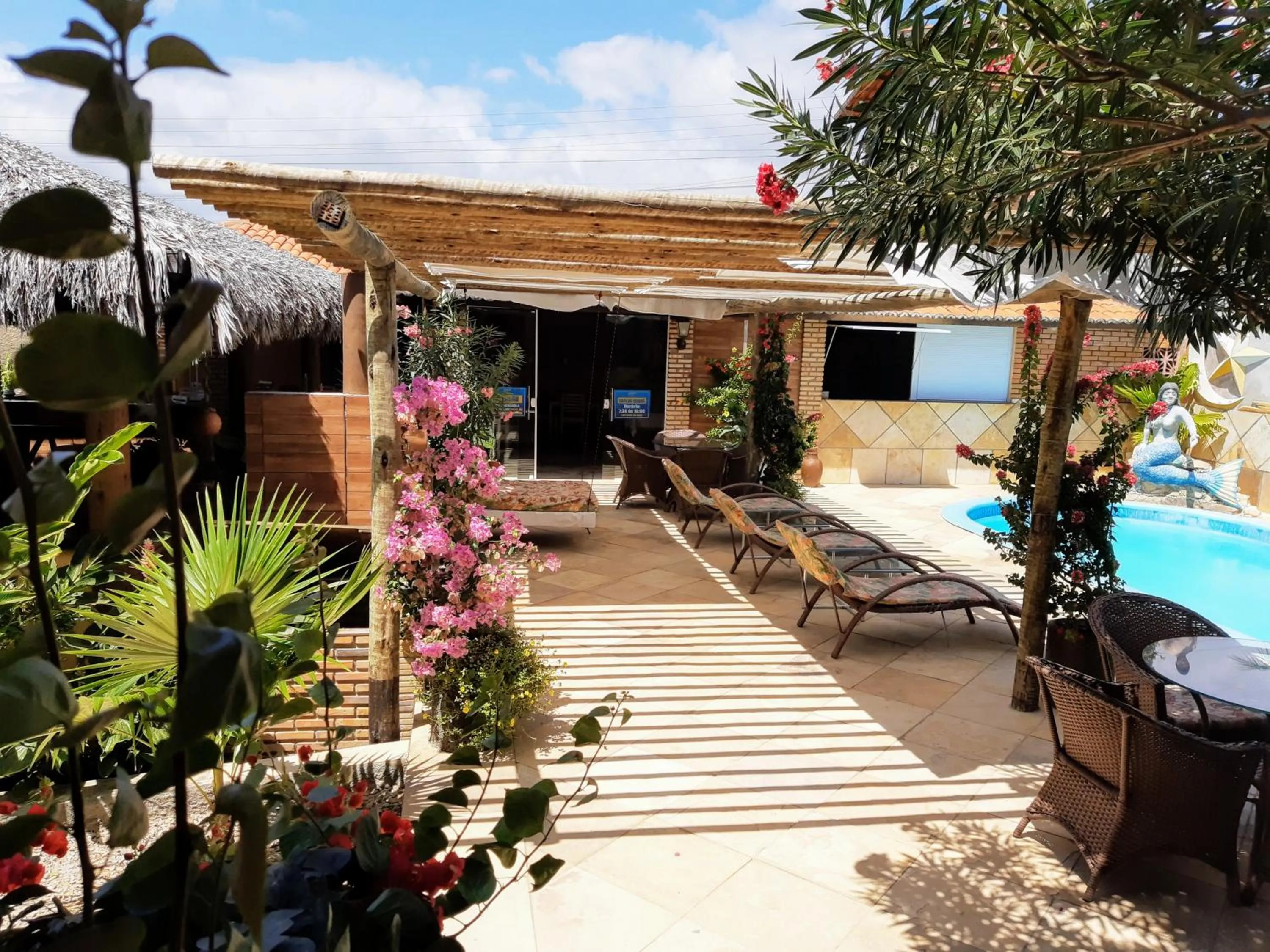 Swimming pool in Jardim dos Orixás