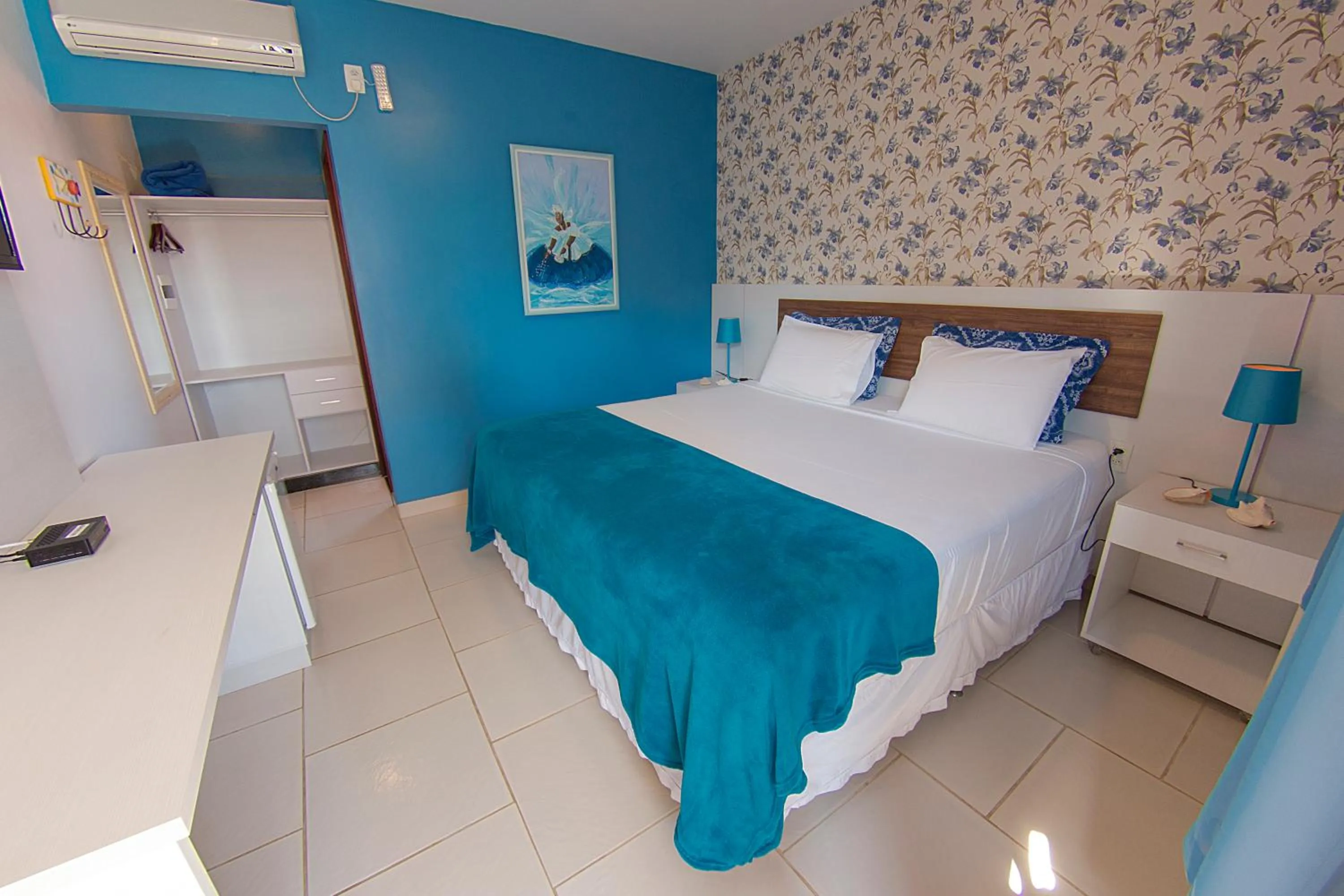 Bedroom, Bed in Jardim dos Orixás