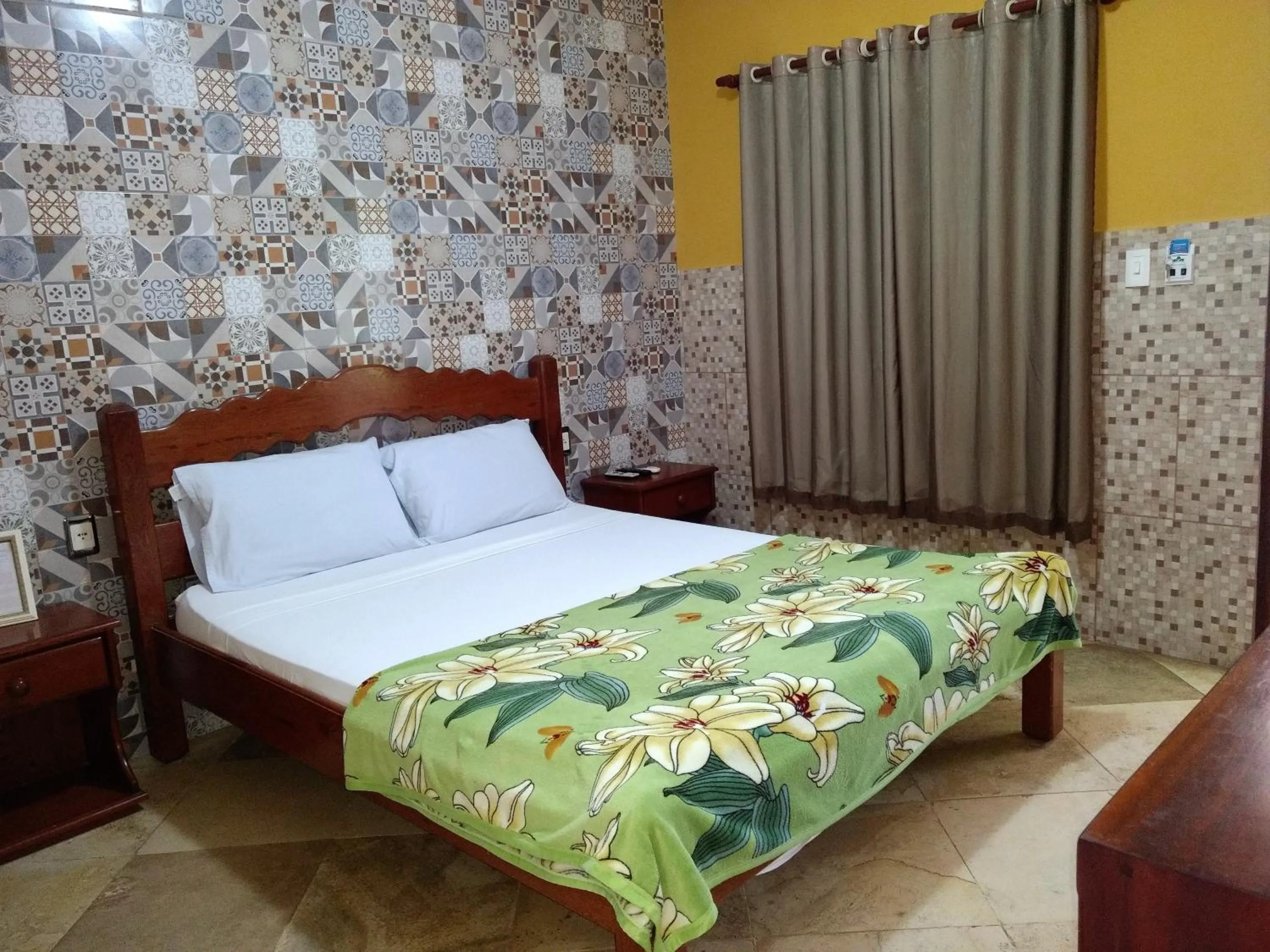 Bedroom, Bed in Jardim dos Orixás