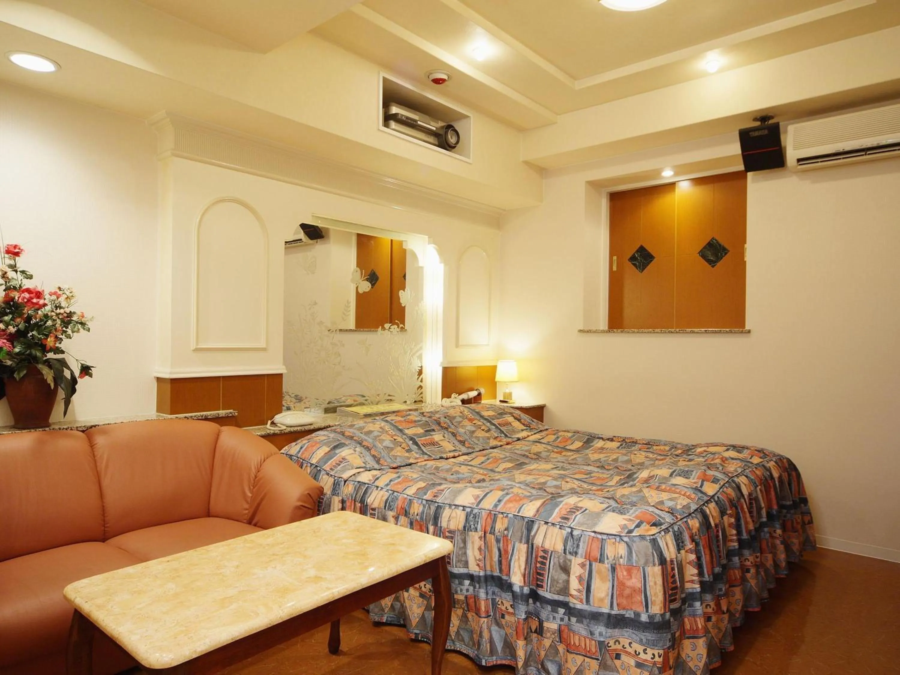 Photo of the whole room, Bed in Hotel Fine Sakai