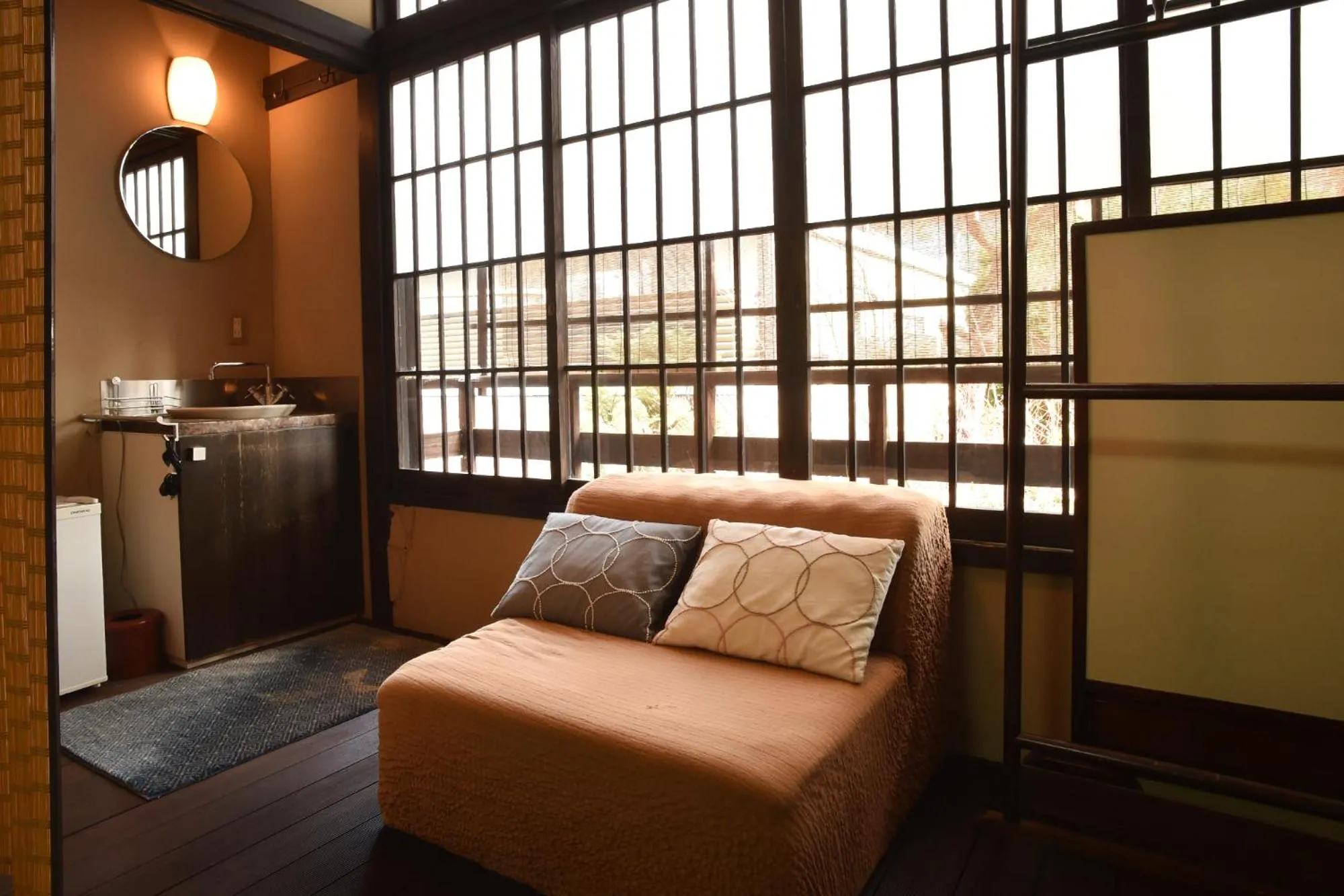 Photo of the whole room in Yadoya Nishijinso