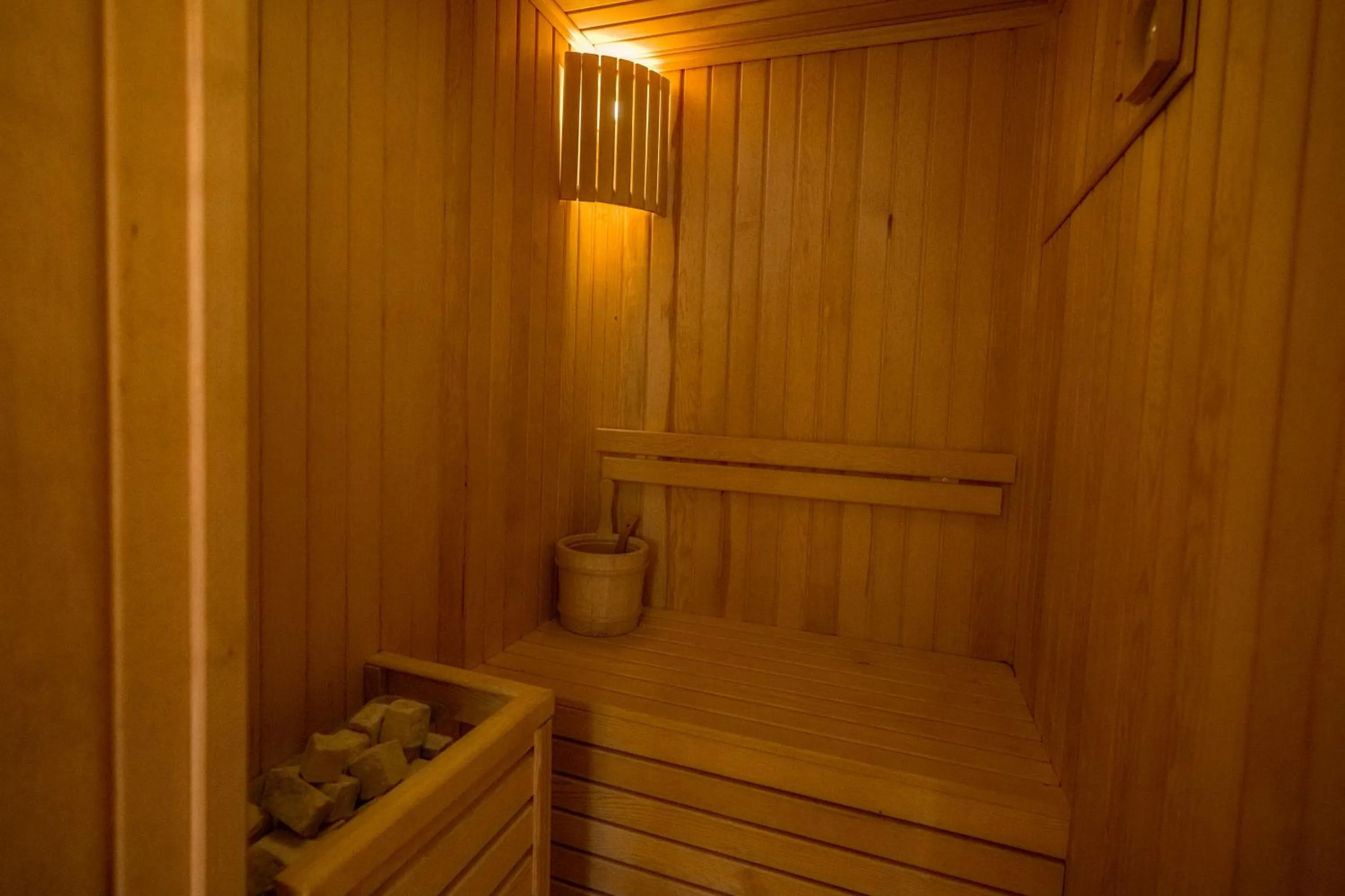 Delight Deluxe Hotel & Spa