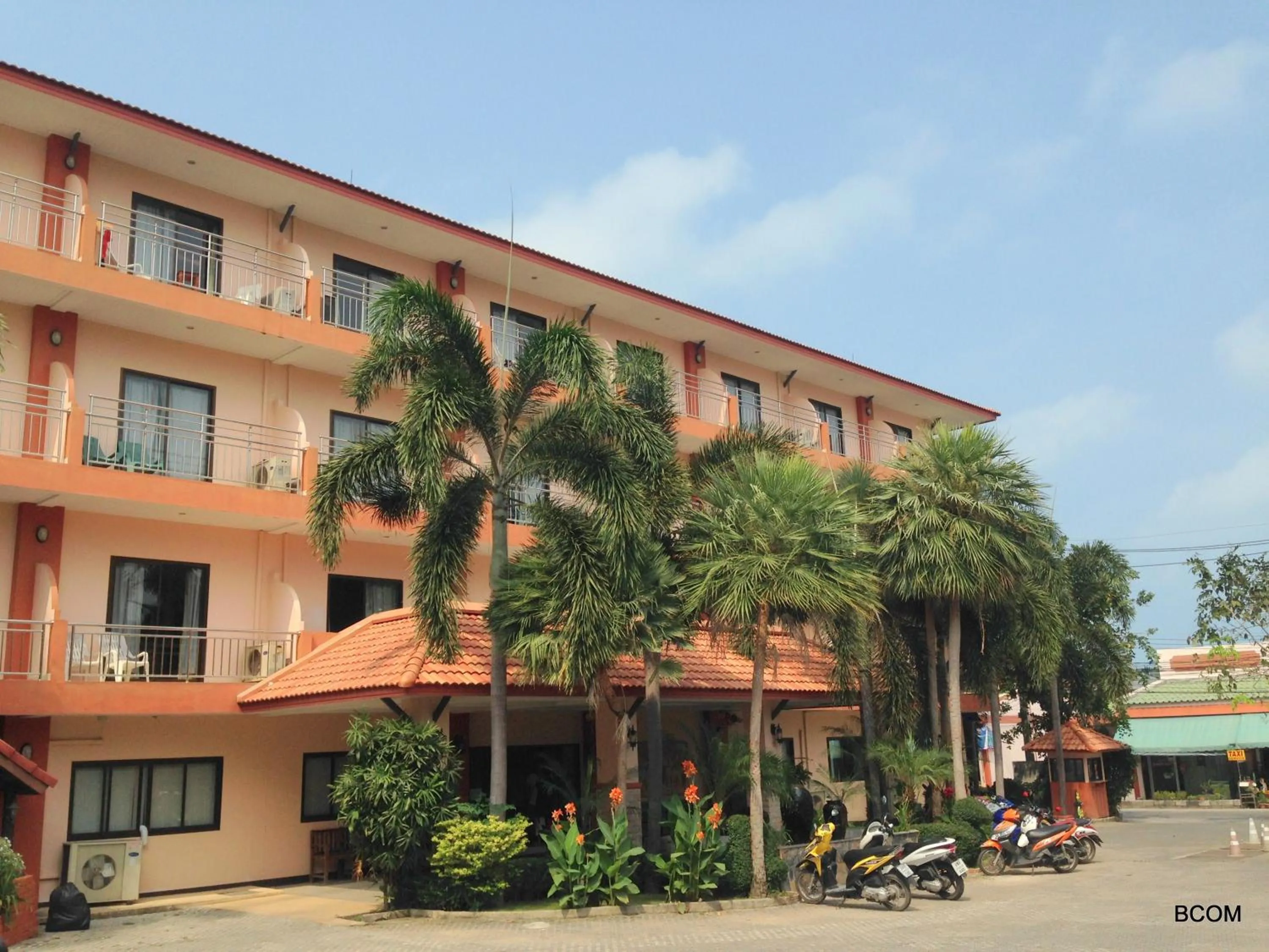 Facade/entrance in PTK Residence