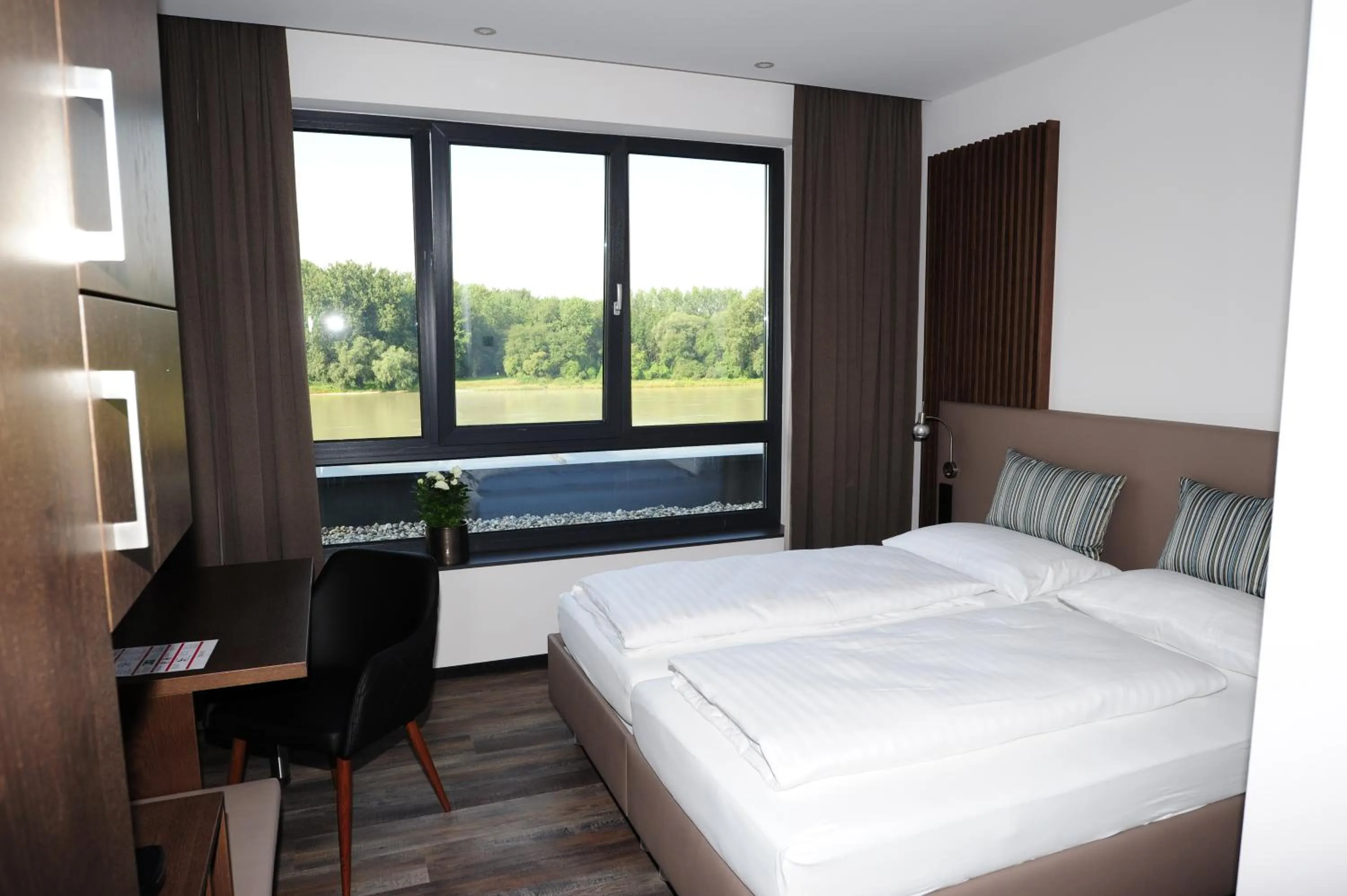 Bed in Hotel Donauhof Mauthausen