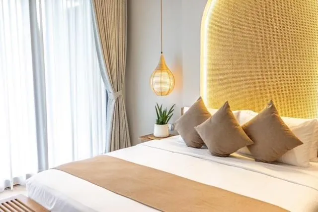 Bed in Ban's Diving Resort