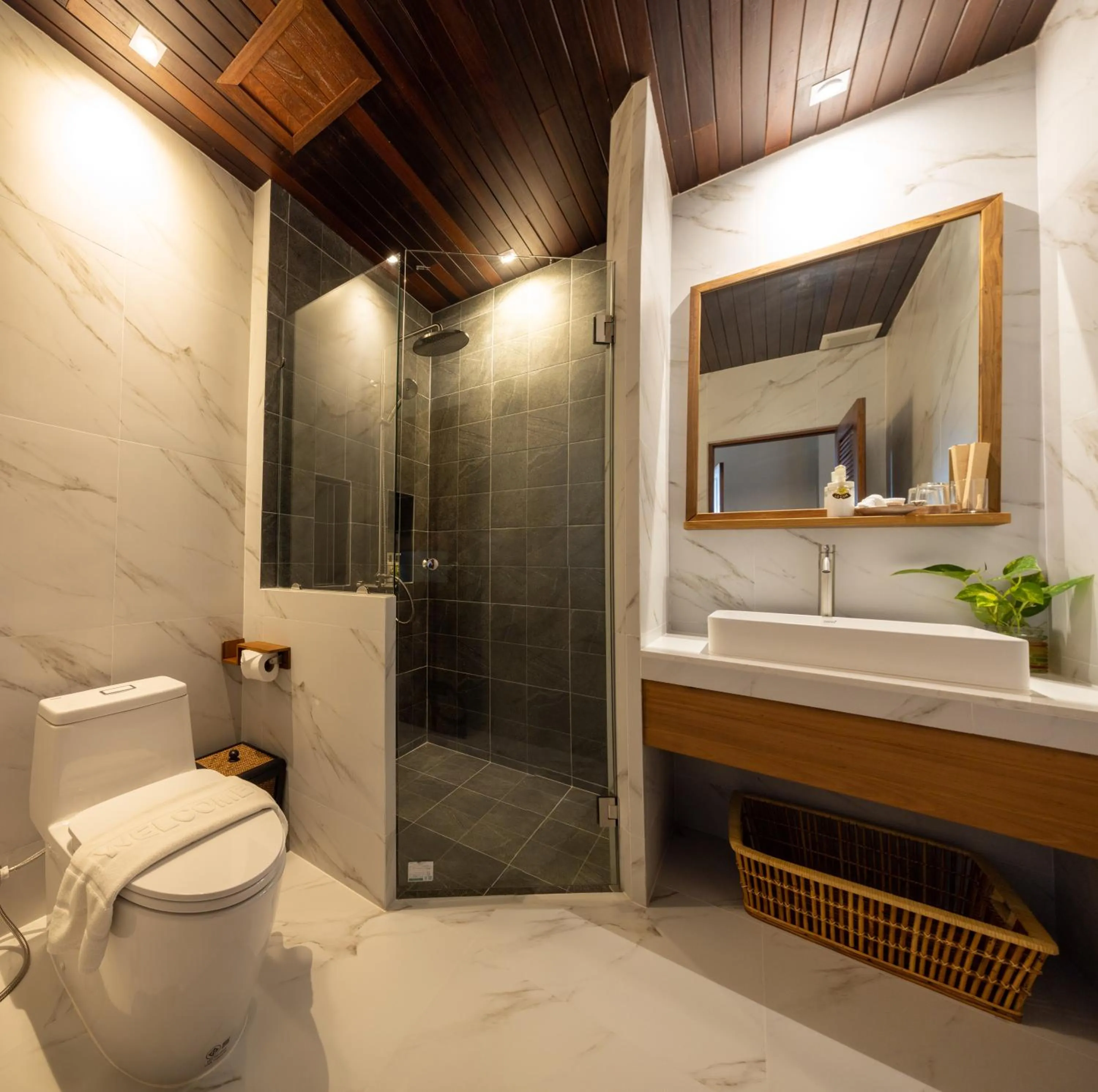 Bathroom in Ban's Diving Resort