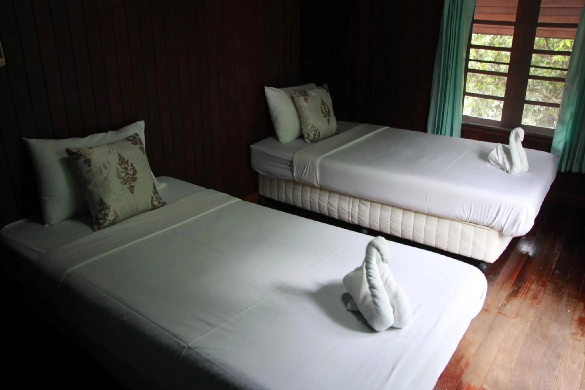 Bed in River Kwai Park & Resort