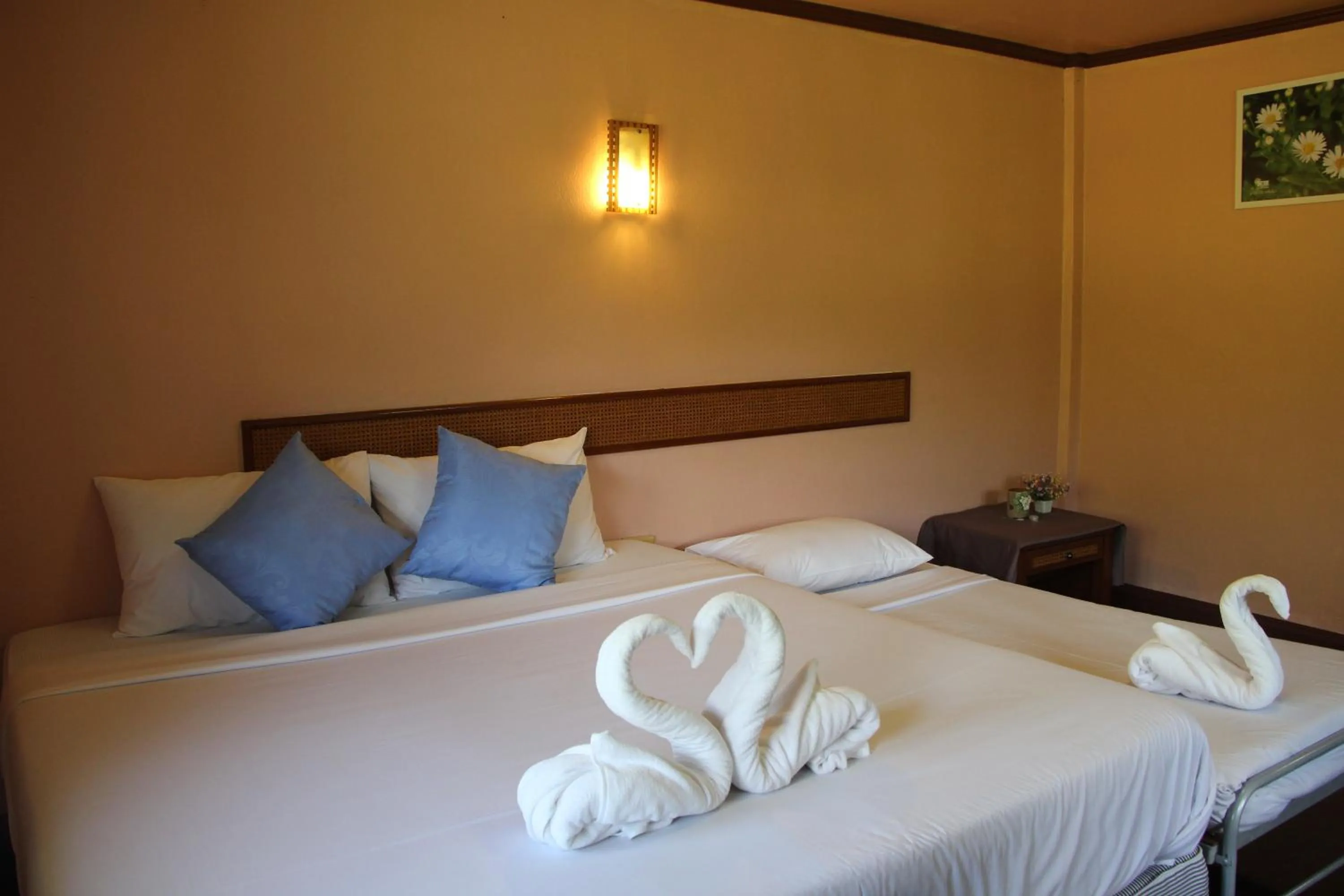 Bed in River Kwai Park & Resort