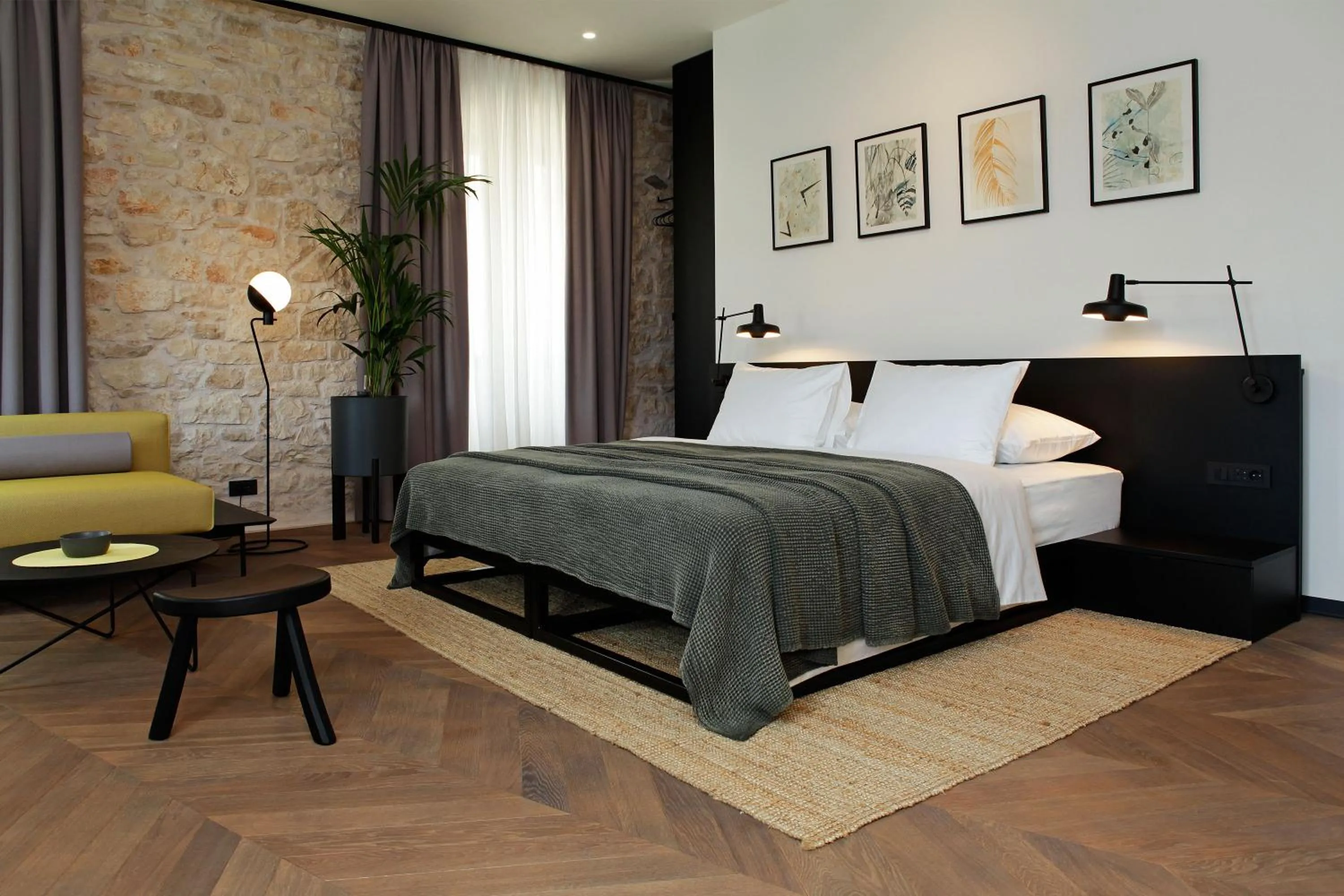Bed in Boutique rooms Kastel Ismaeli