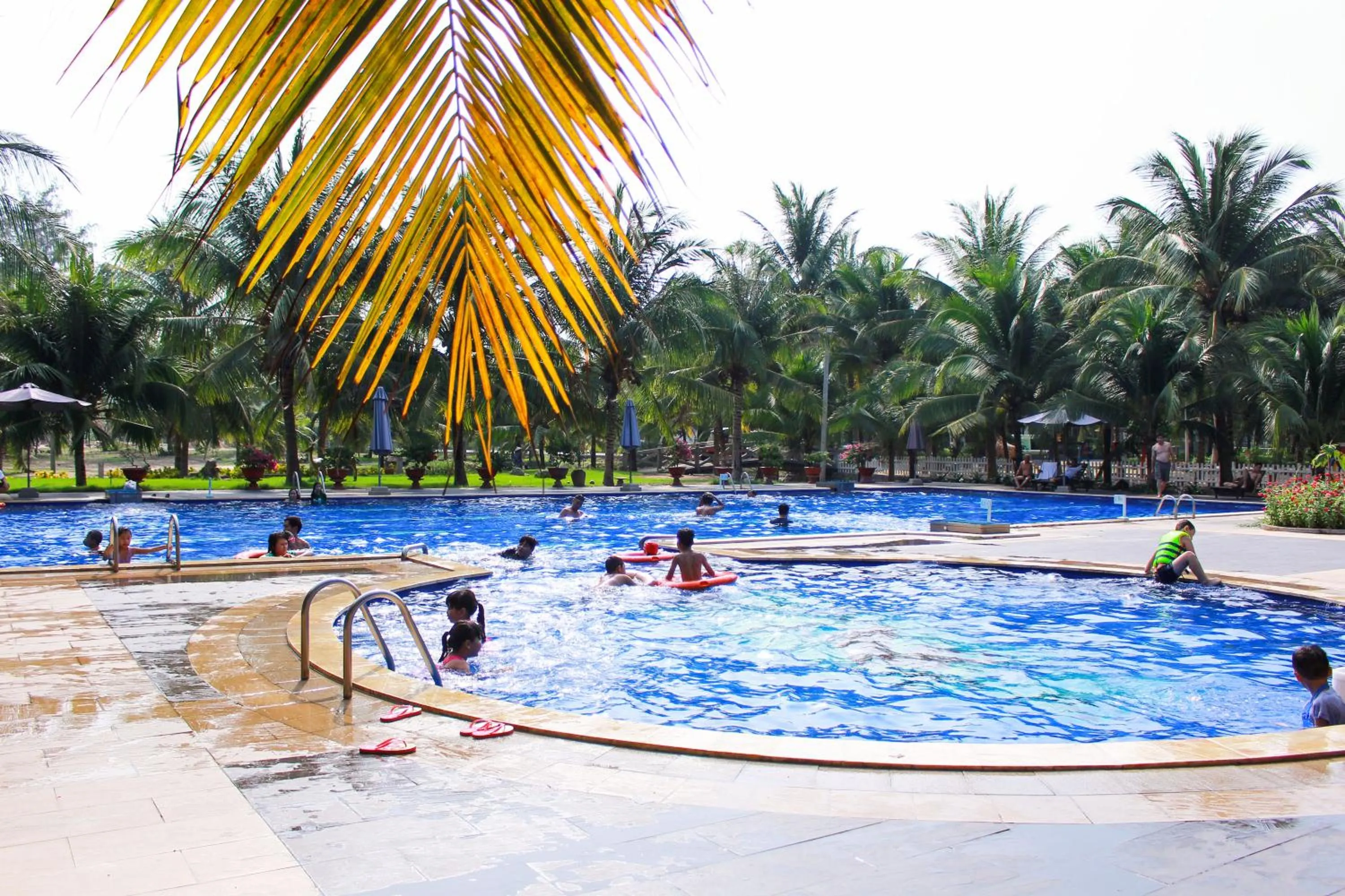 Pool view in Dat Lanh Beach Resort