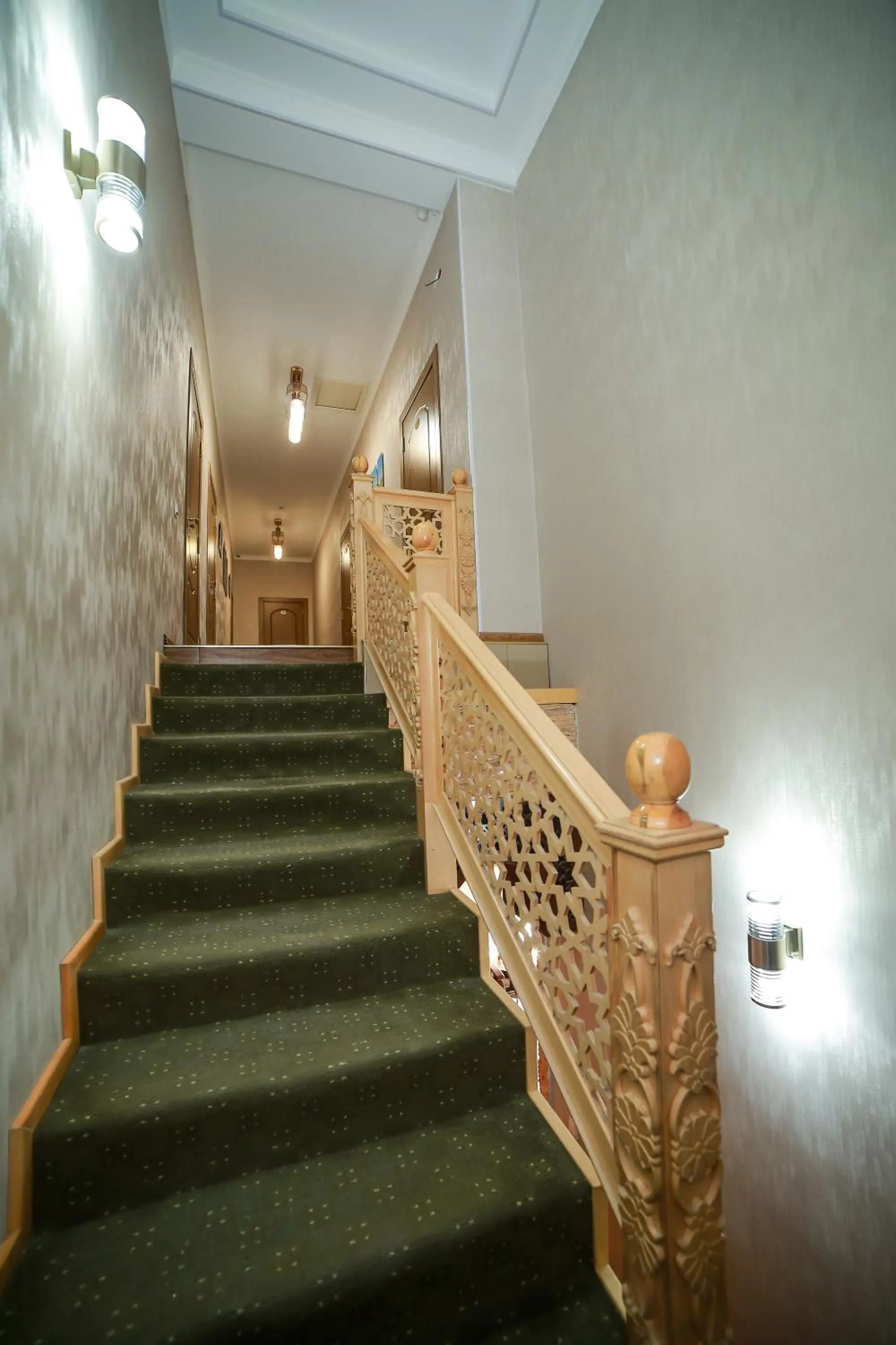 Property building in Hotel RAYHON BOUTIQUE