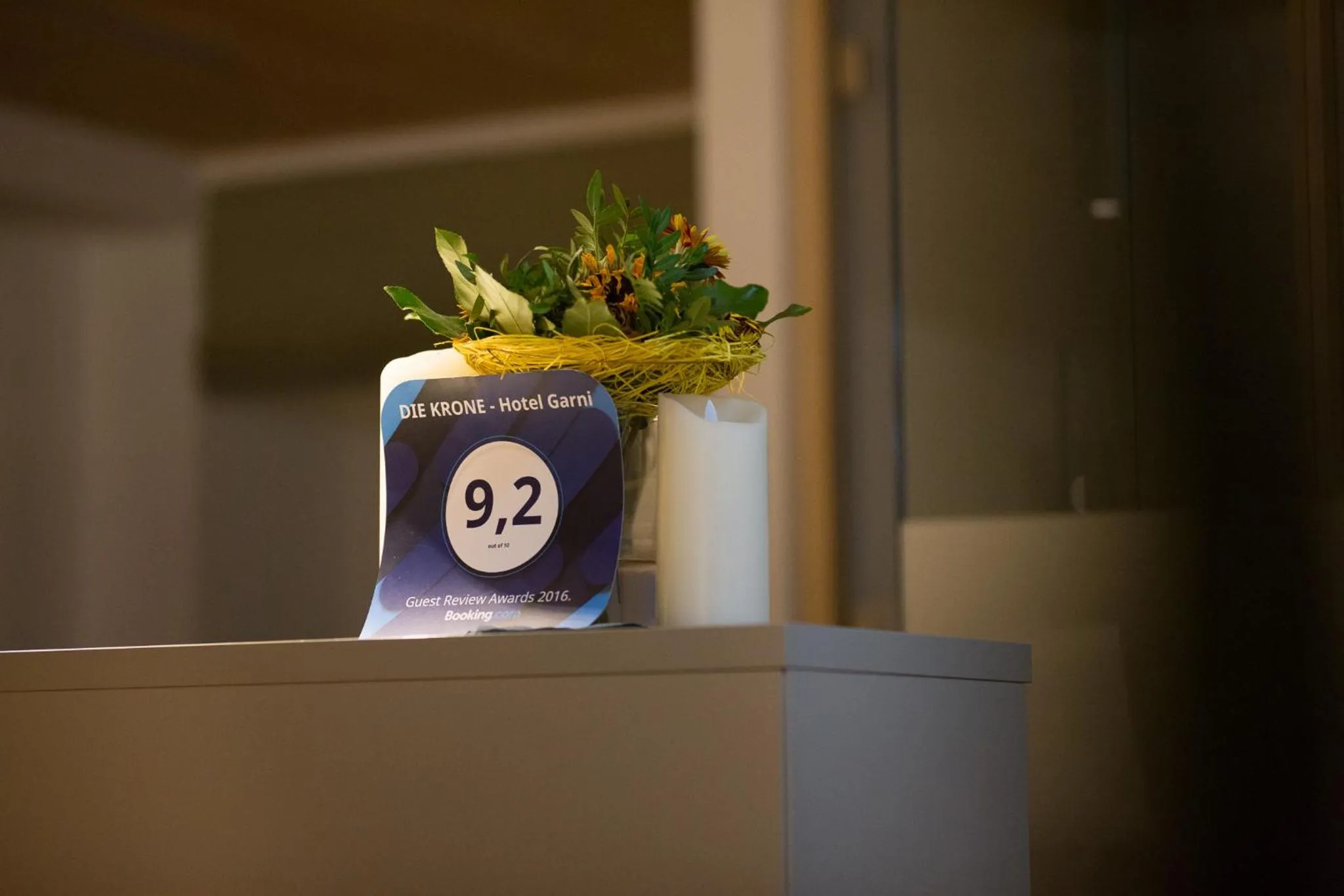 Lobby or reception in DIE KRONE - Hotel Garni