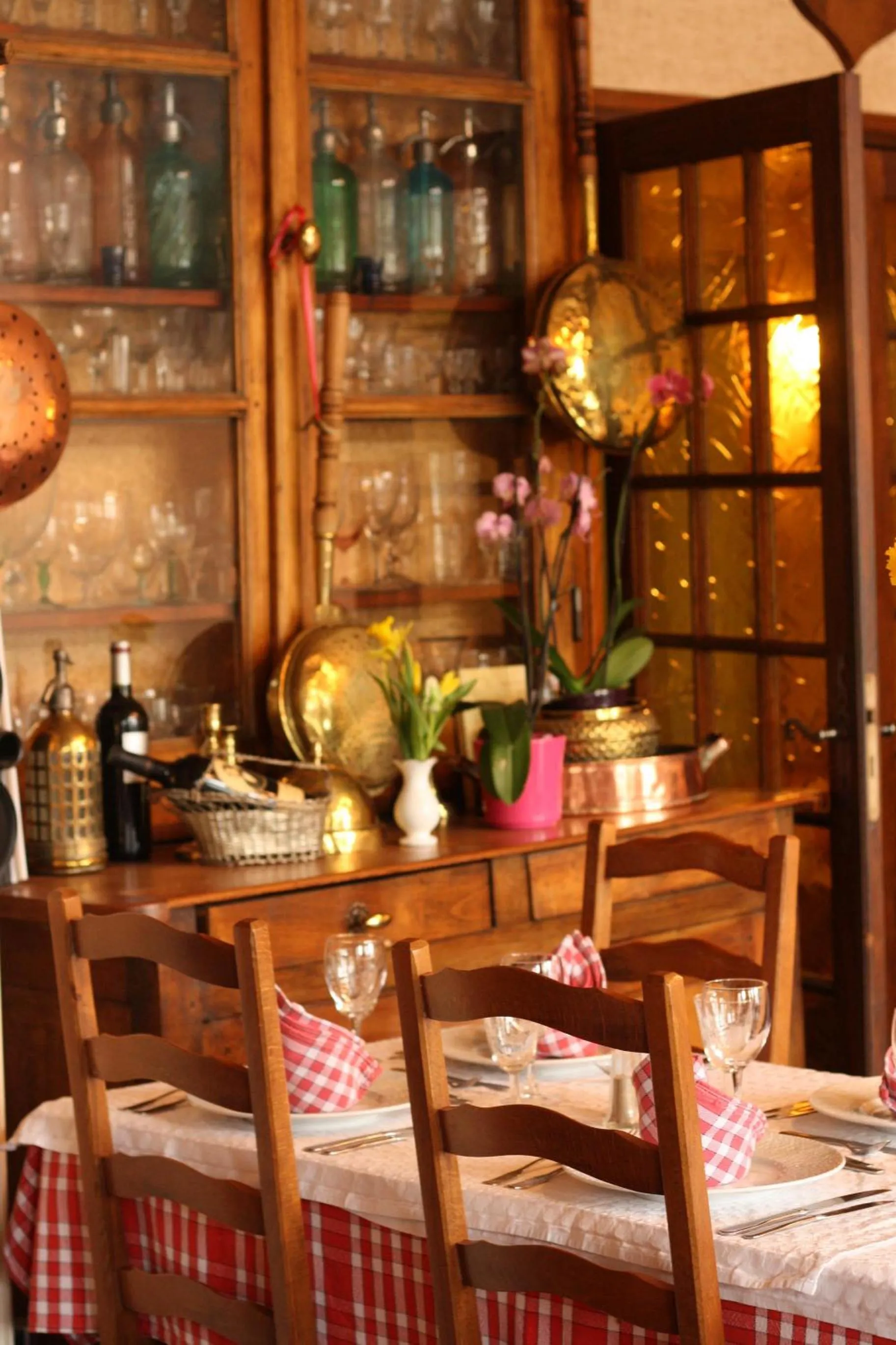 Restaurant/places to eat in Auberge de la Fontaine