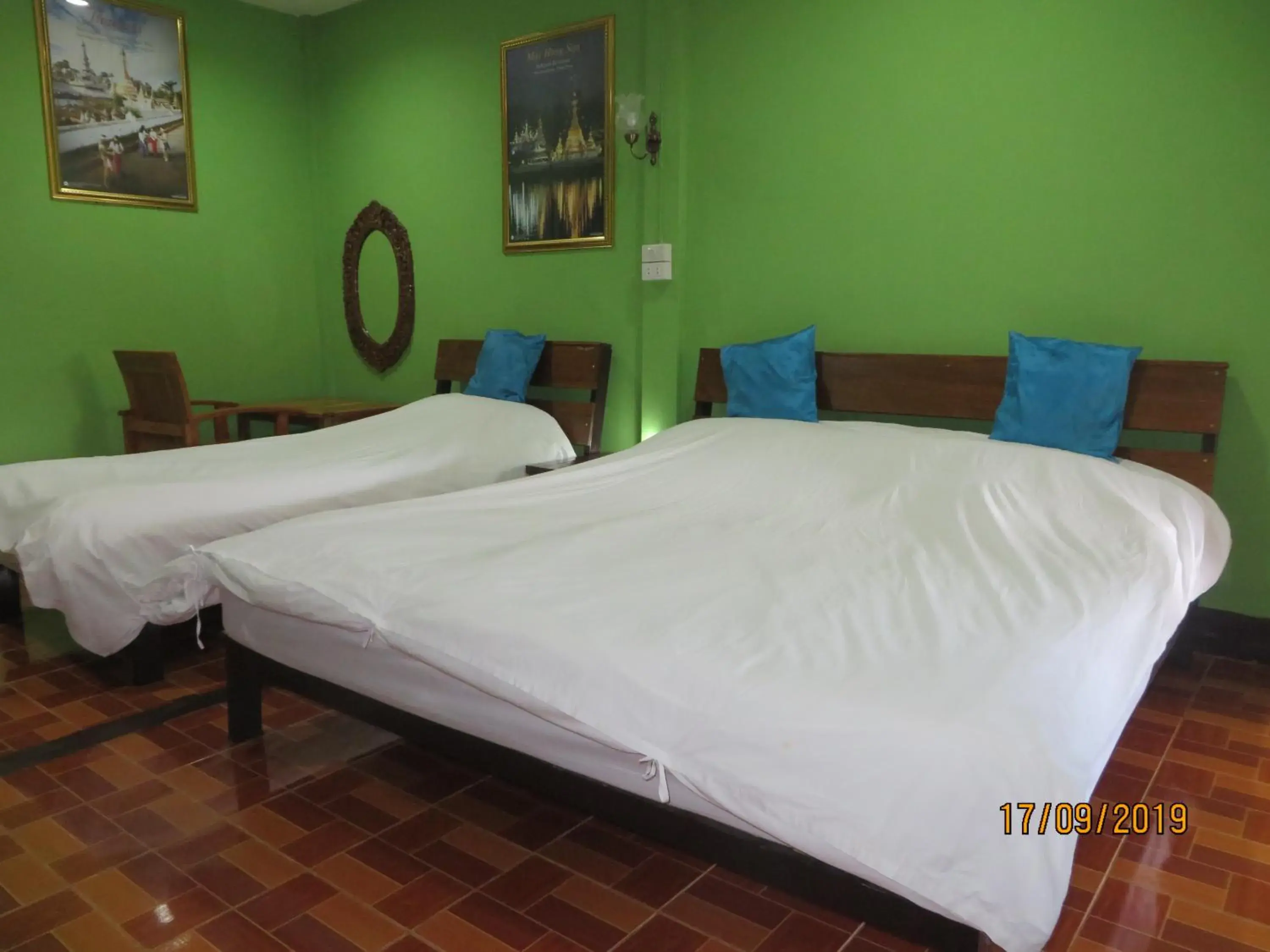 Standard Triple Room in Boondee House Standard Triple Room in Boondee House