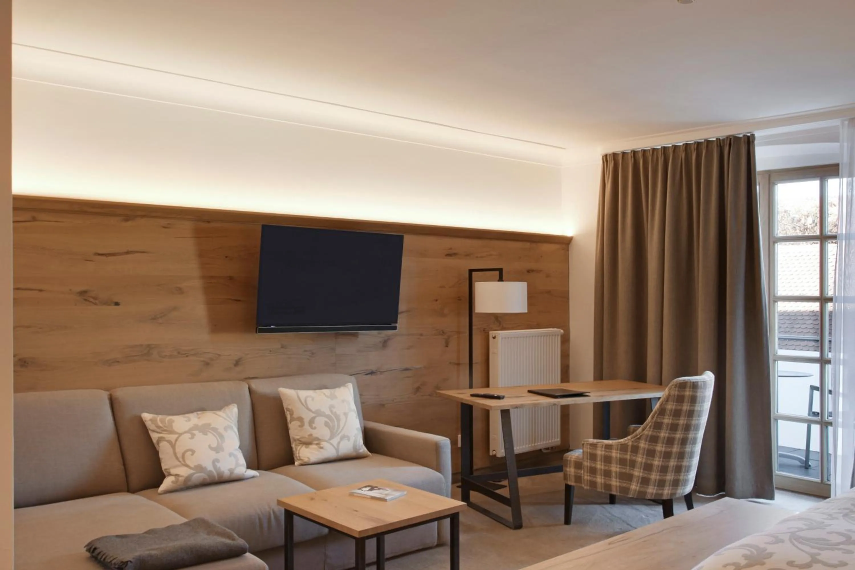 Comfort Double Room with Balcony - single occupancy in Metzgerei Gasthof Romantik Hotel Der Millipp