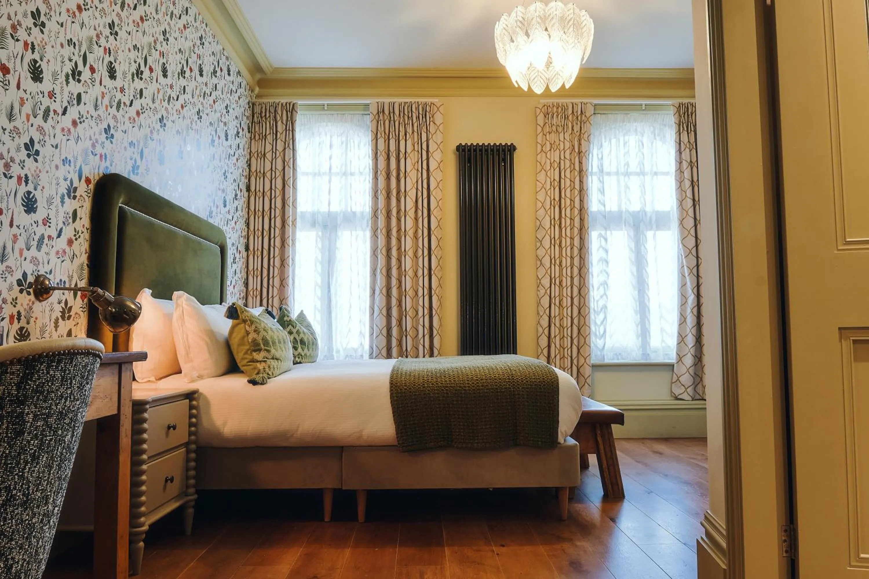 Bedroom, Bed in The Black Lion Pub & Boutique Guesthouse