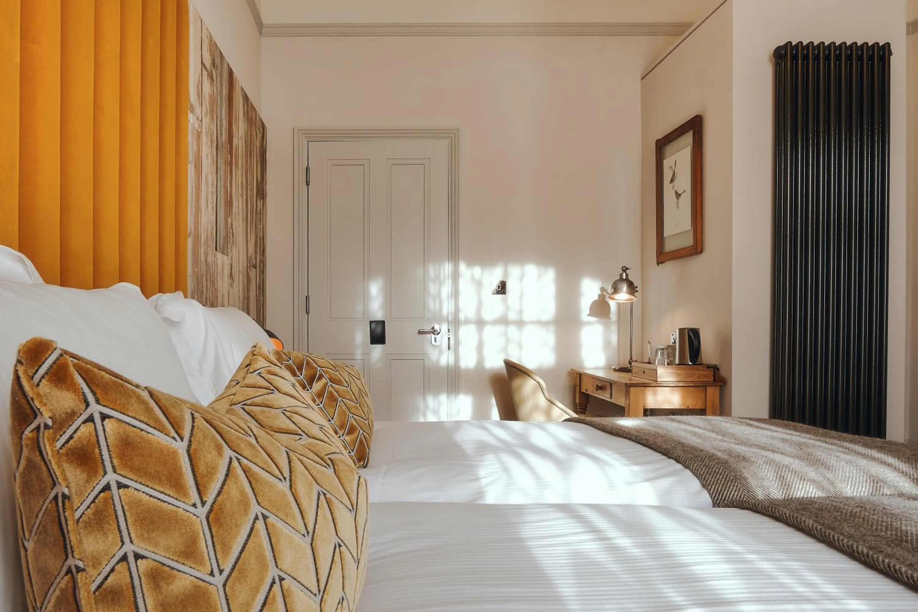 Bedroom, Bed in The Black Lion Pub & Boutique Guesthouse