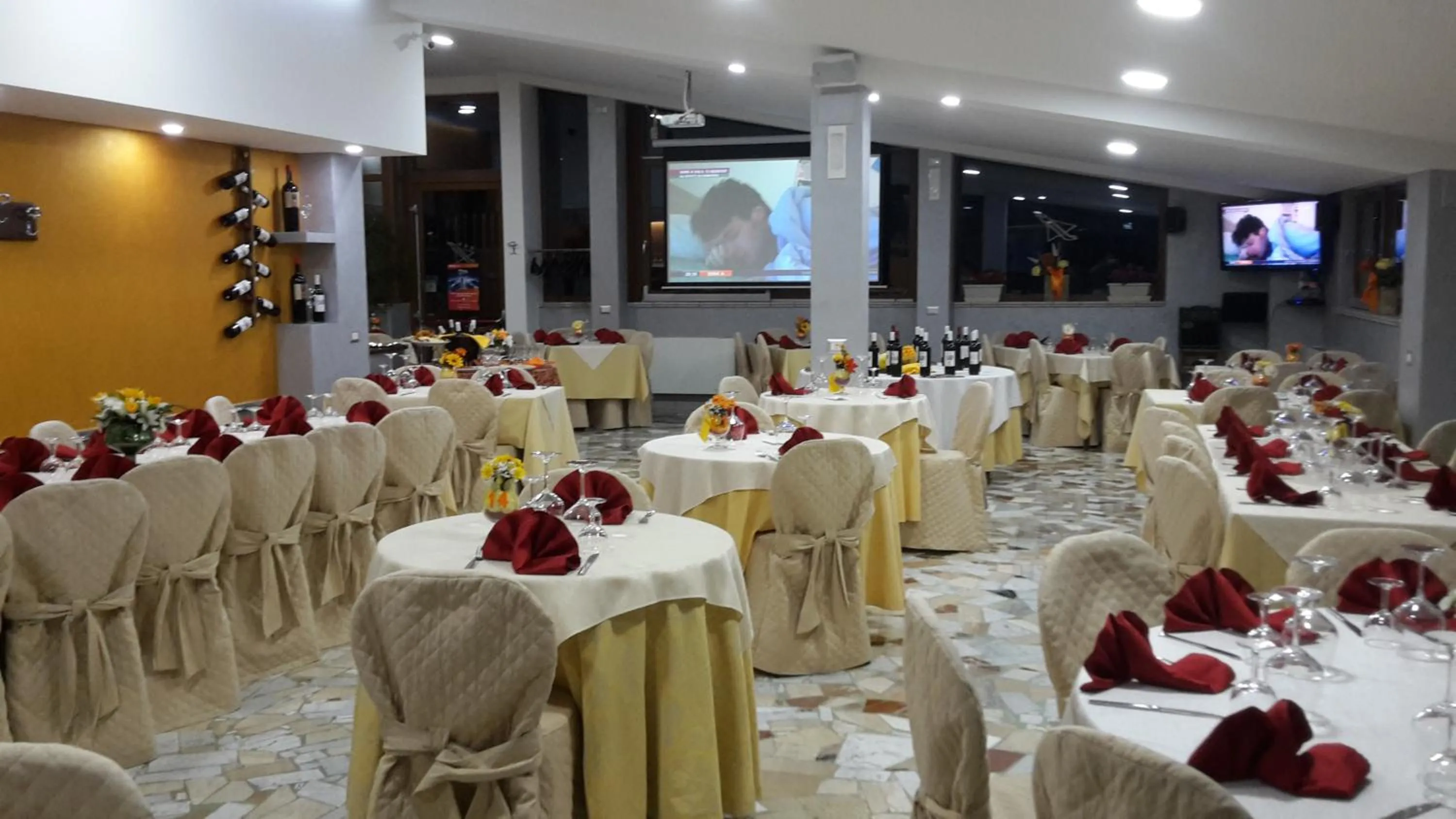 Banquet/Function facilities in Hotel Ristorante SUPERSONIK
