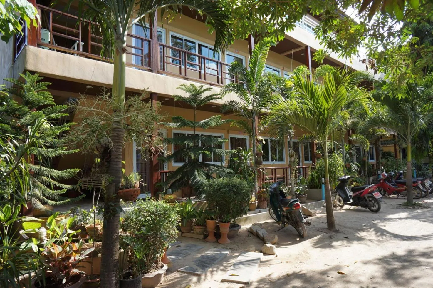 Silver Sands Resort - Koh Tao