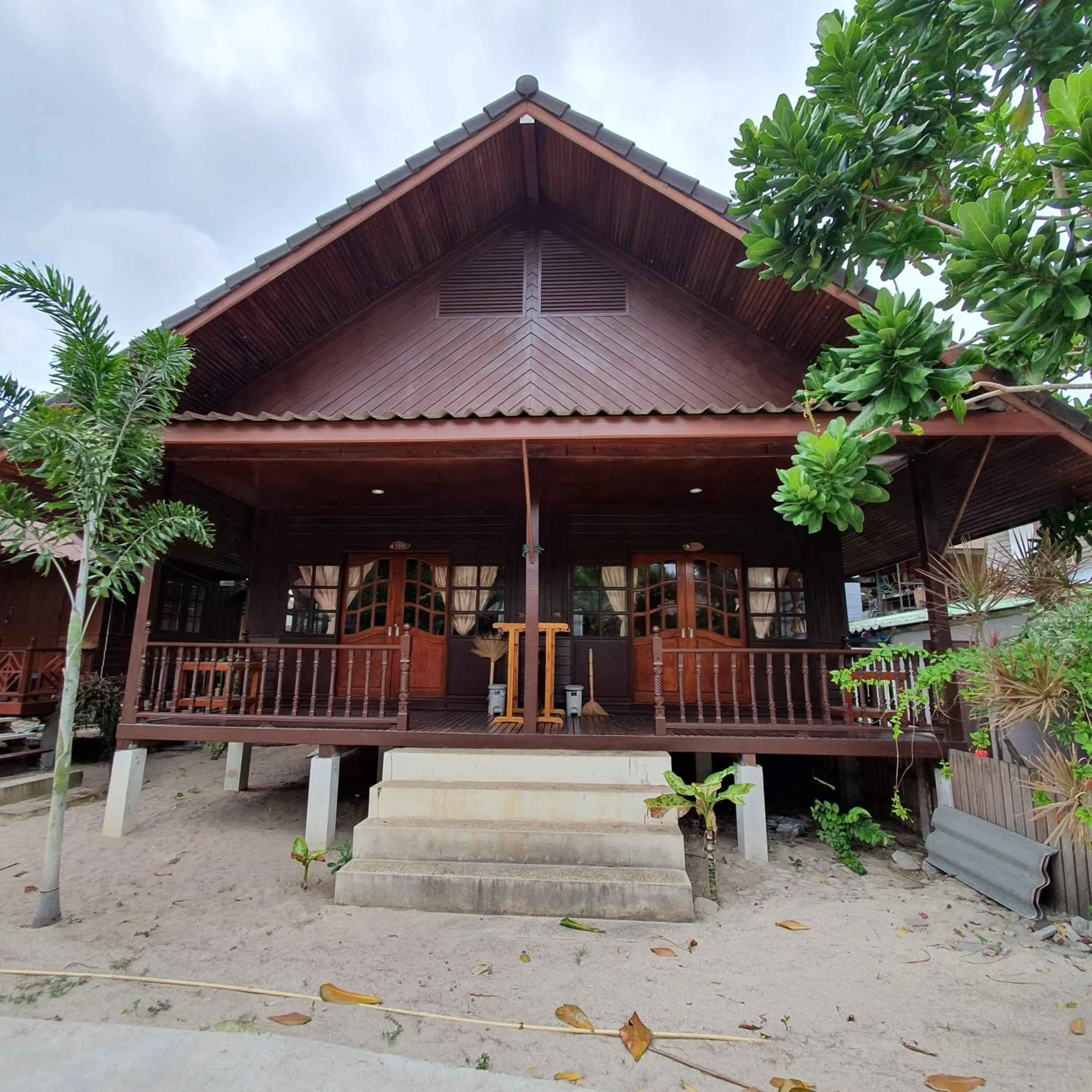 Superior Double or Twin Room with Sea View in Silver Sands Resort - Koh Tao Superior Double or Twin Room with Sea View in Silver Sands Resort - Koh Tao