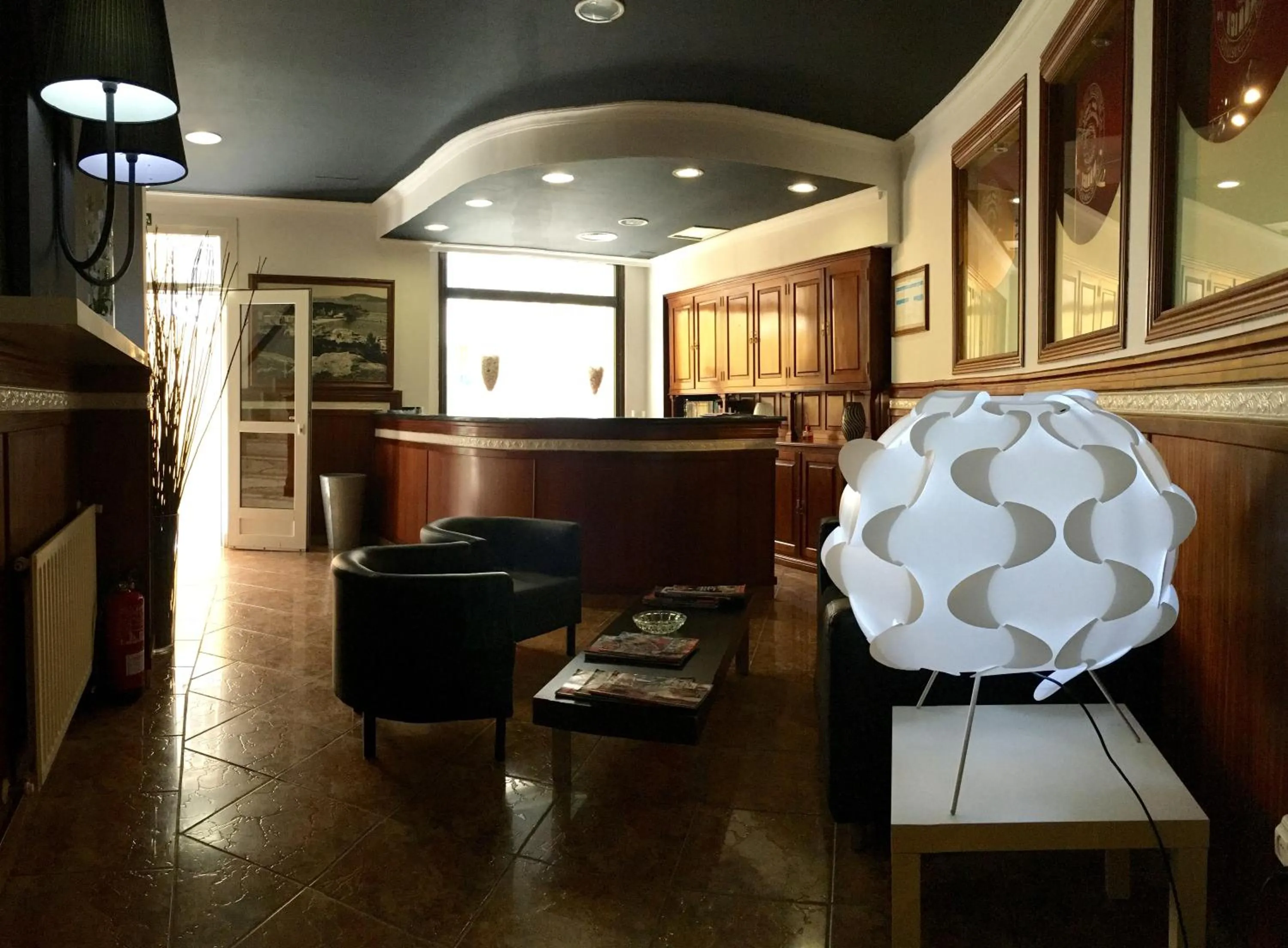 Lobby or reception in Hotel Bayona