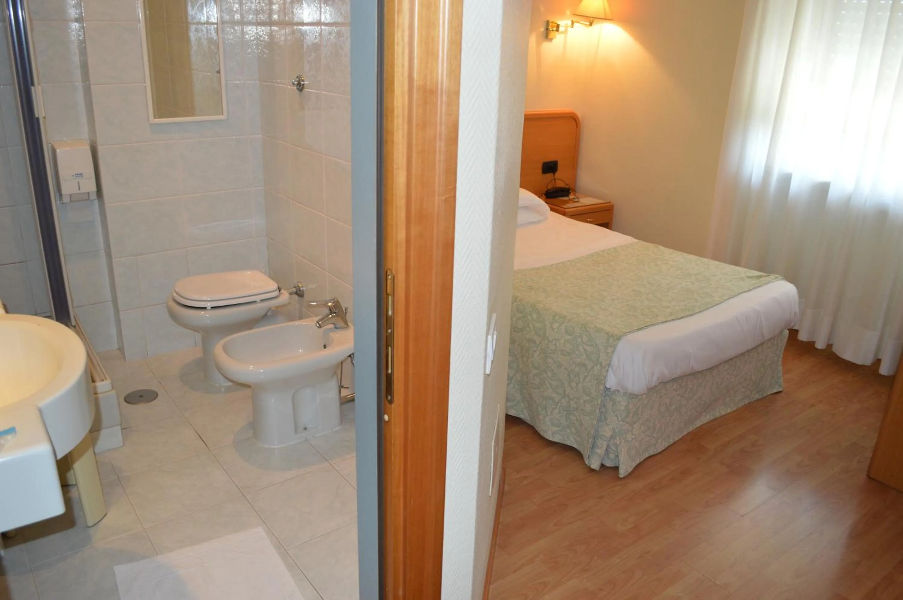 Bathroom in Hotel Villa Ida