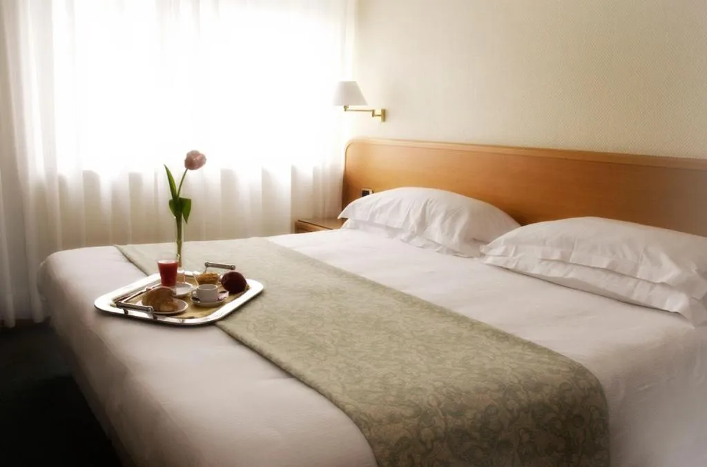 Bedroom, Bed in Hotel Villa Ida