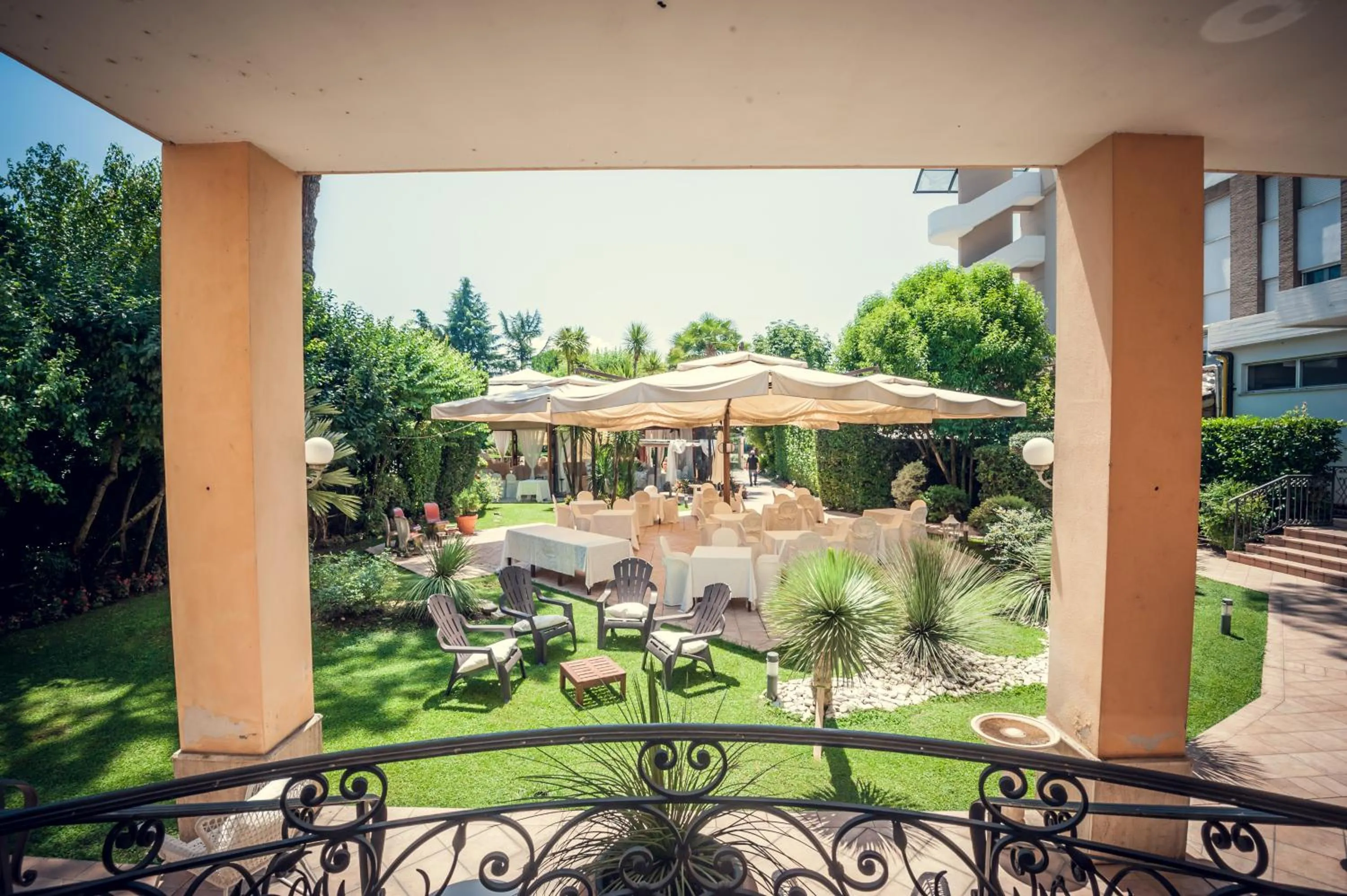 Patio in Hotel Villa Ida
