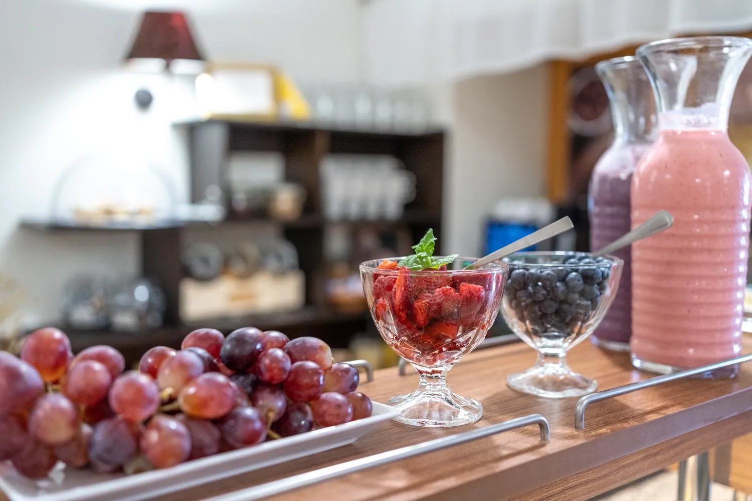 Buffet breakfast in Villa Neve