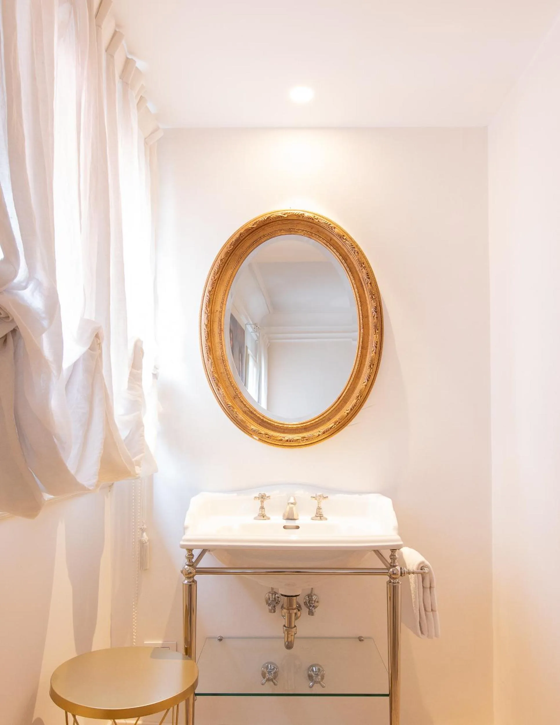 Toilet in Palazzetto Pisani Grand Canal