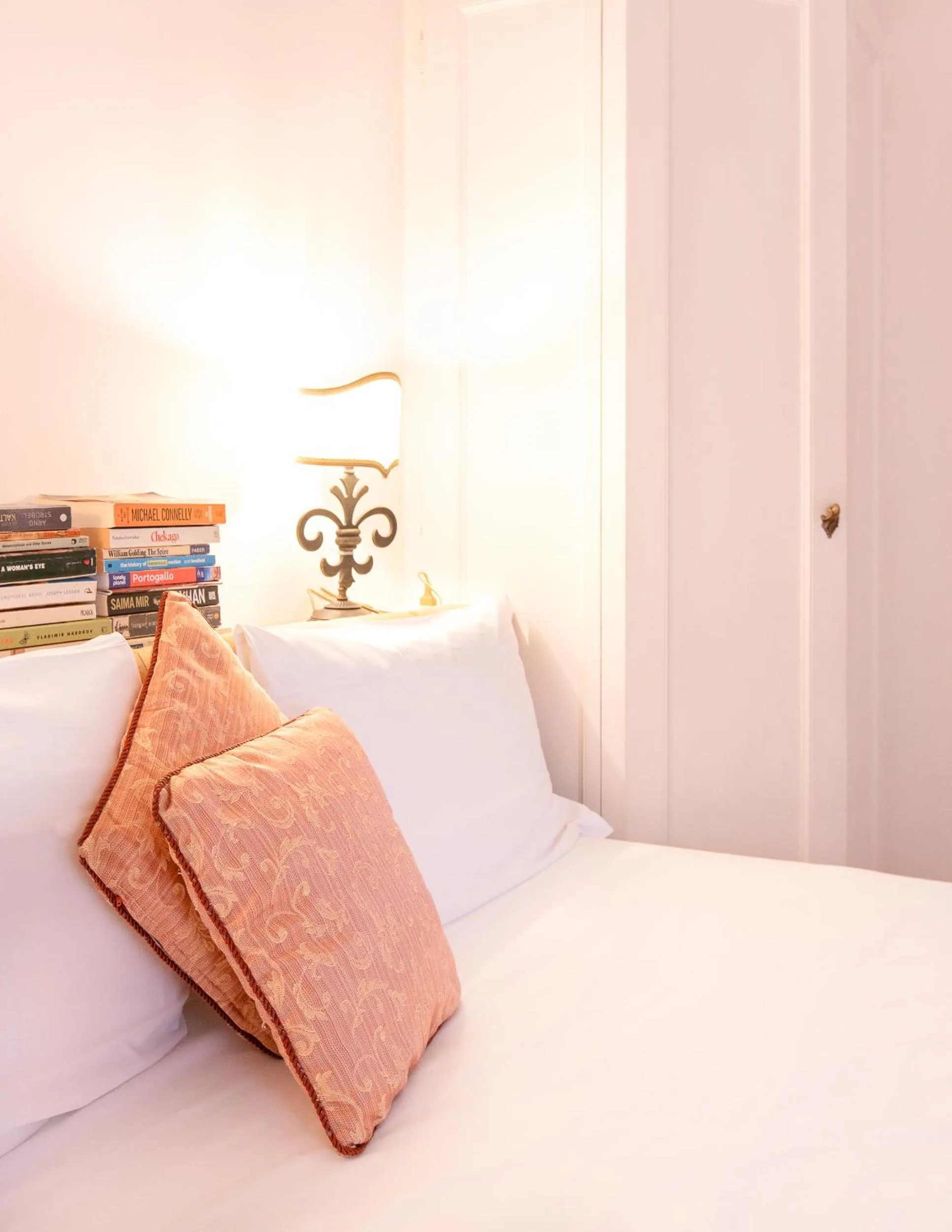 Bed in Palazzetto Pisani Grand Canal