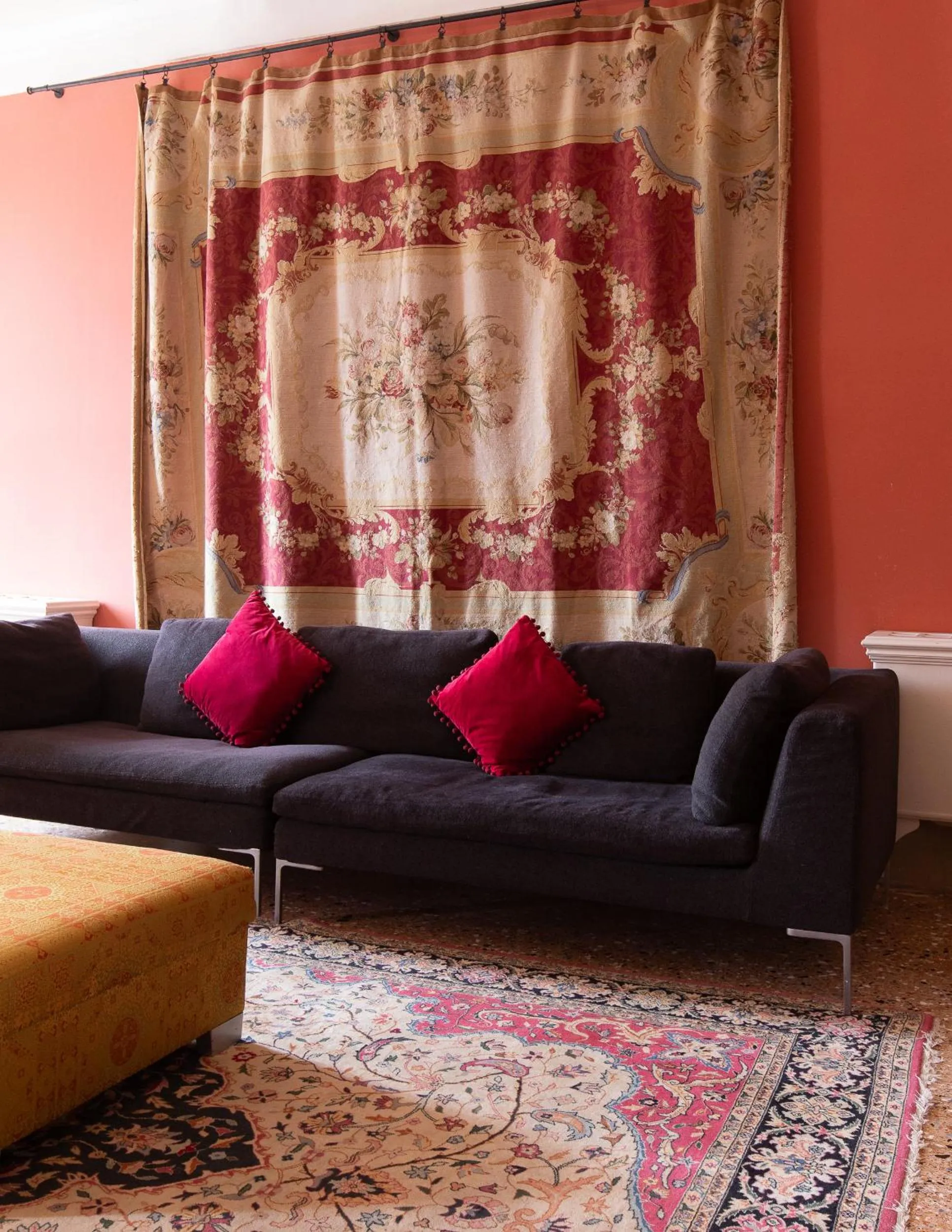 Living room in Palazzetto Pisani Grand Canal