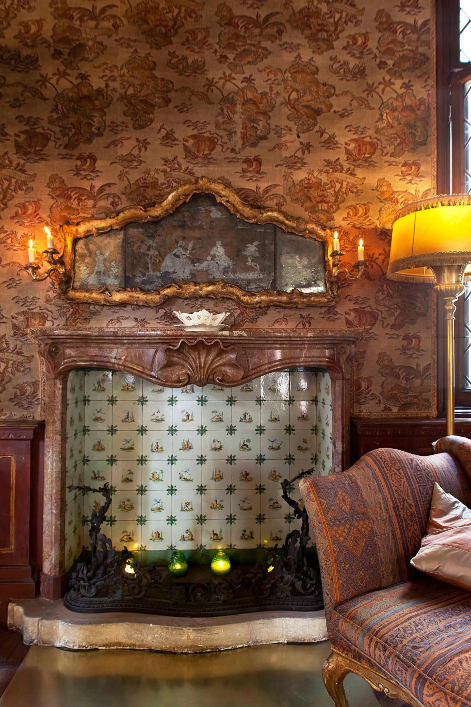 Decorative detail in Palazzetto Pisani Grand Canal