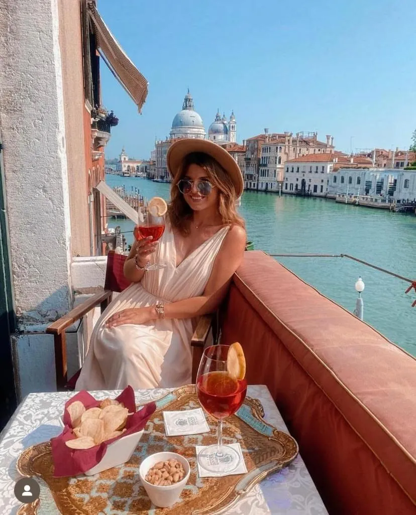 Natural landscape in Palazzetto Pisani Grand Canal