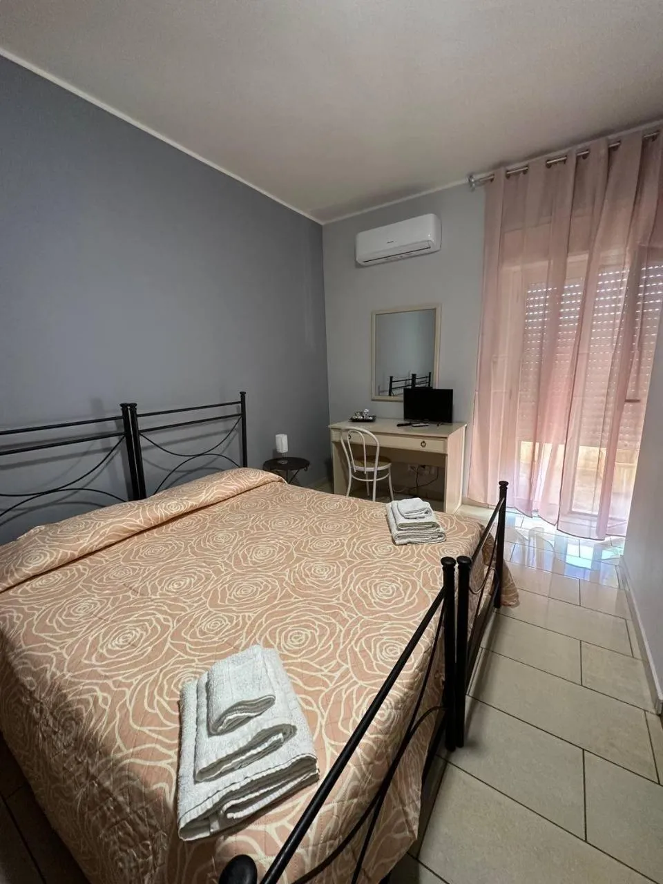 B&B Emmanuel