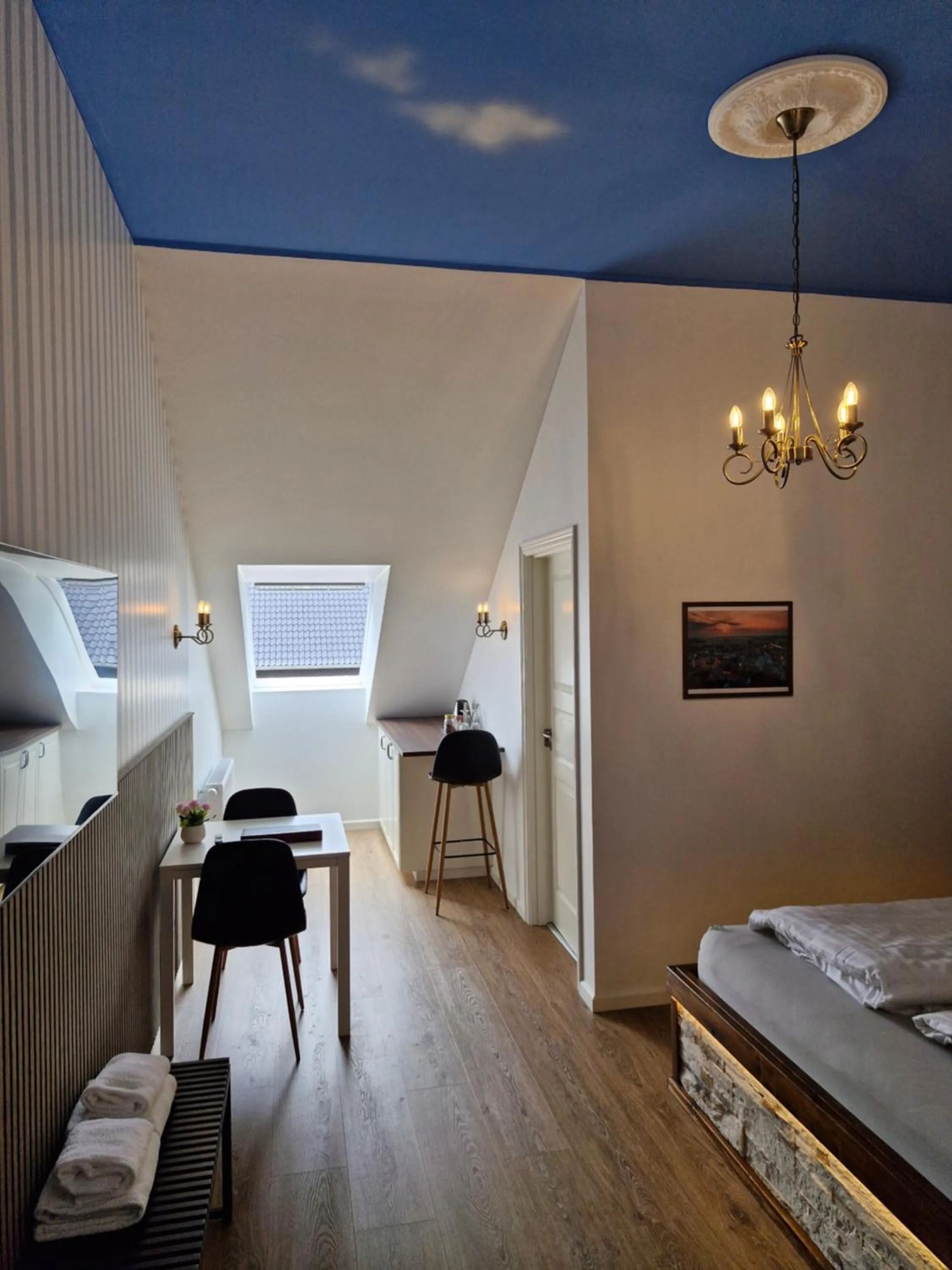 Dining area, Bed in Gørdinglund Herregård Bed & Breakfast