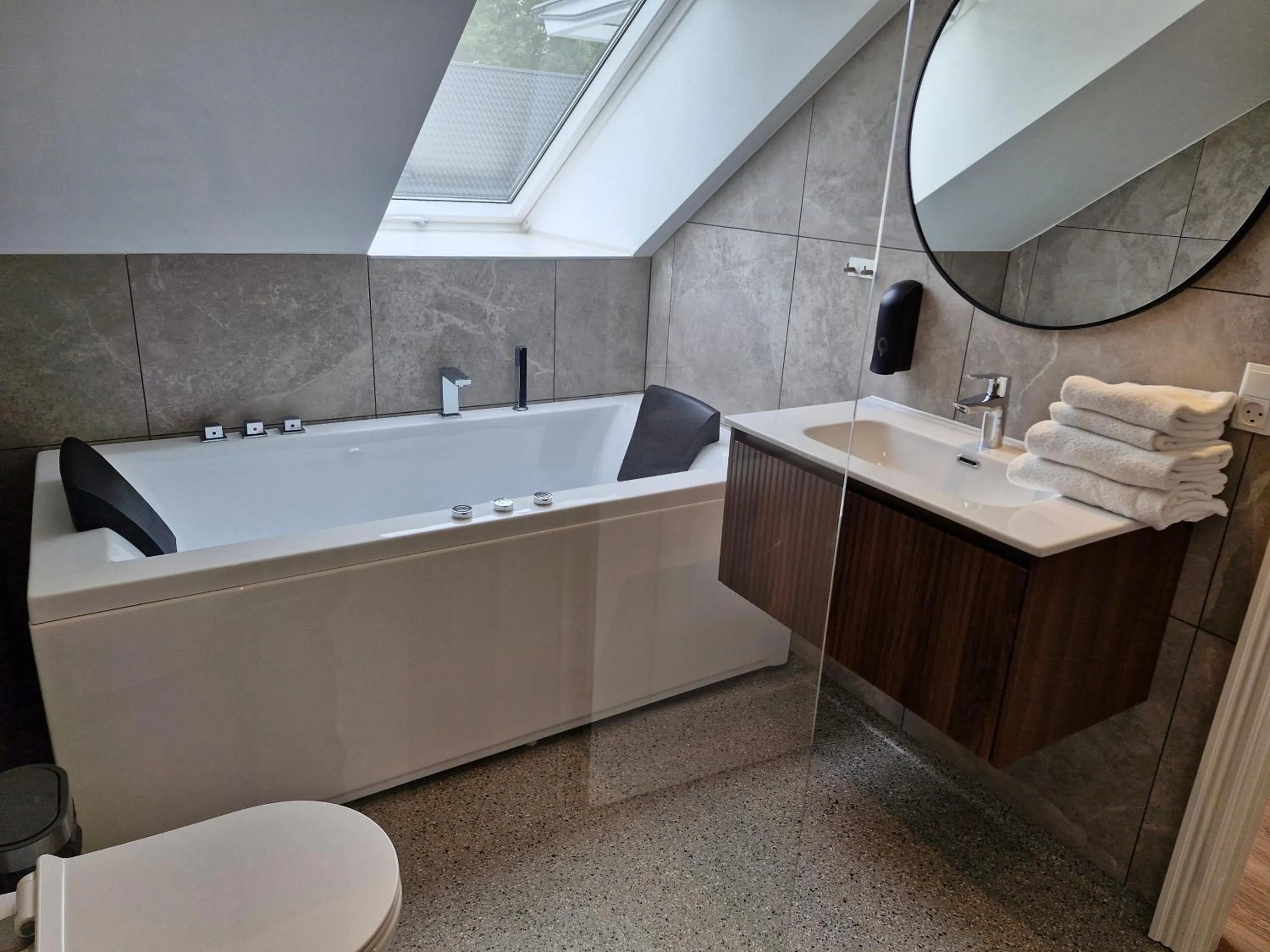 Bathroom in Gørdinglund Herregård Bed & Breakfast