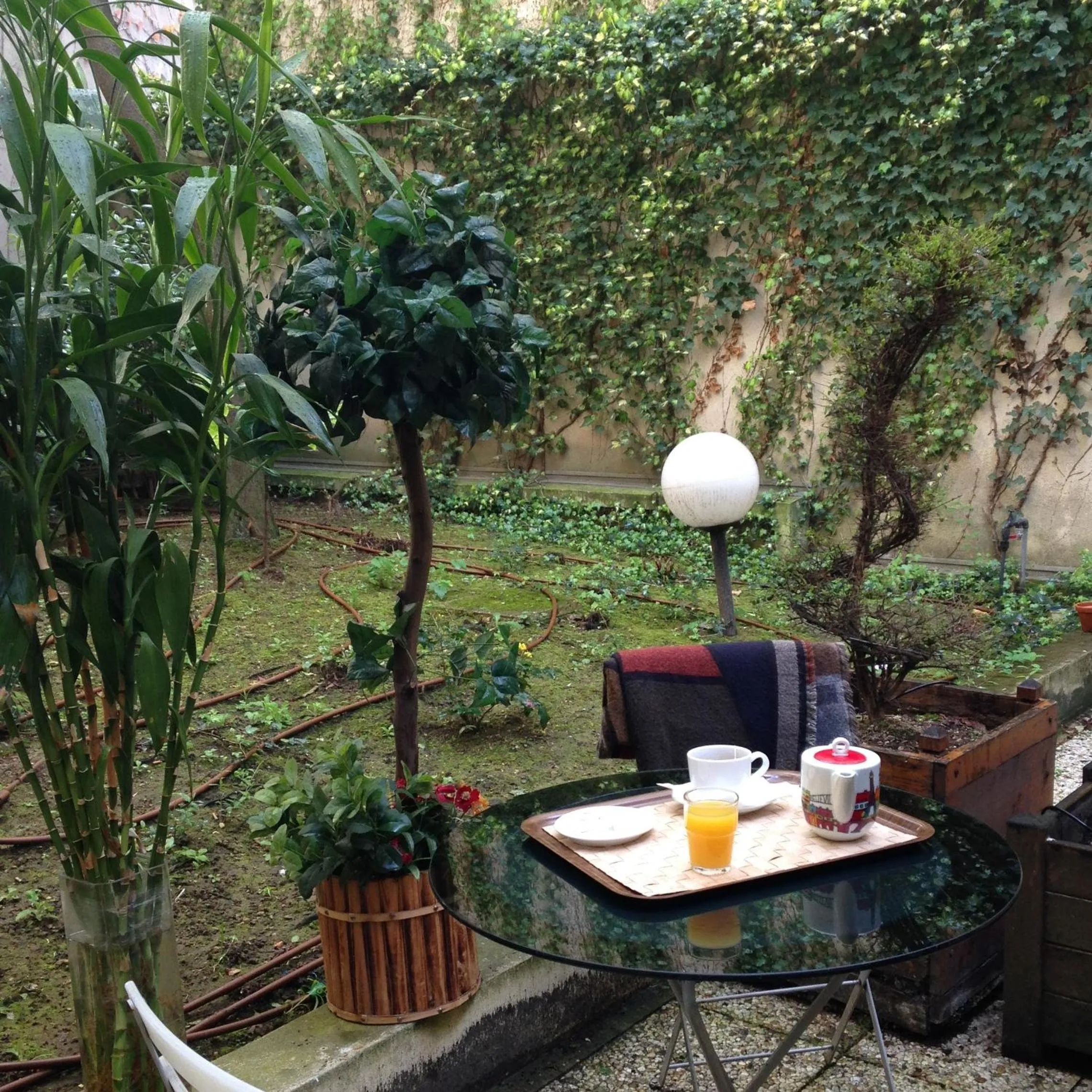 Patio in AMHotel Italie