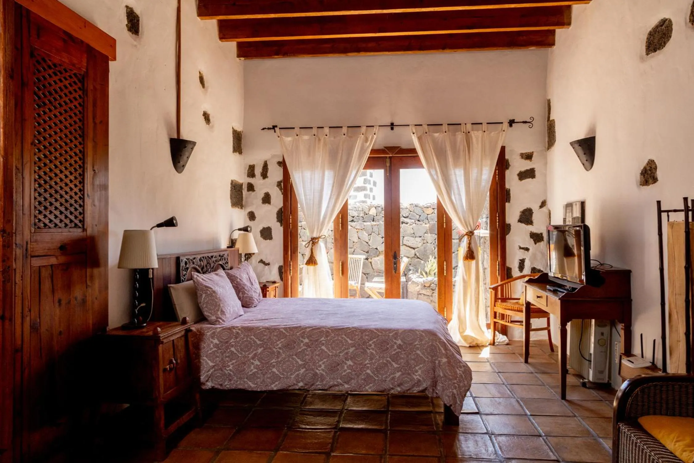 Bed in Finca Tomaren