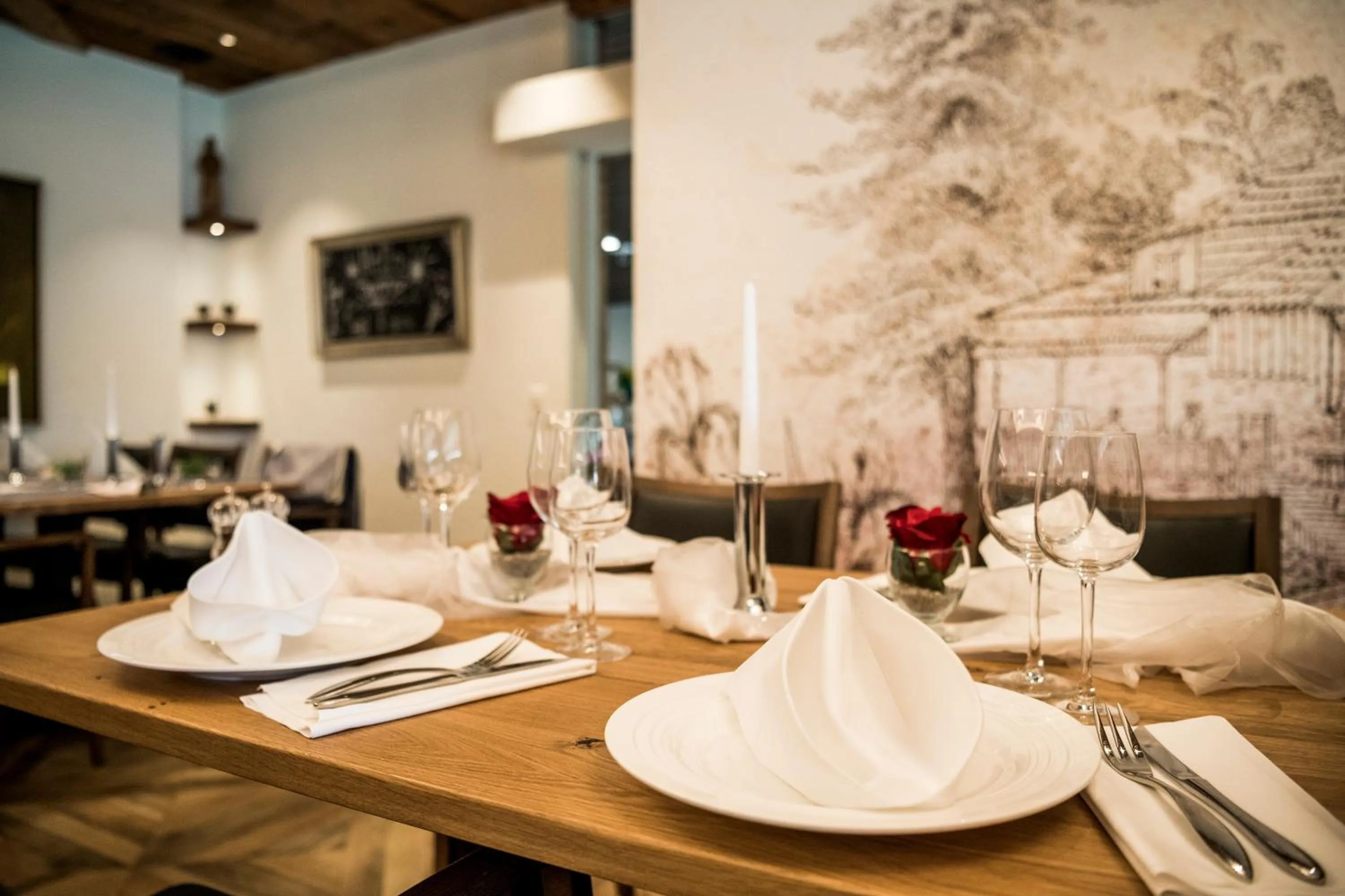 Restaurant/places to eat in Hotel Matt